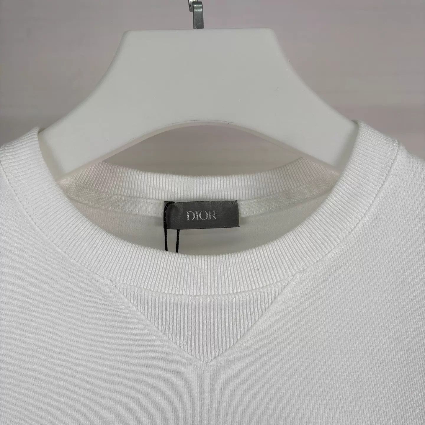 Dior Dior x Air Jordan White S Short Sleeve T-Shirt New Size US S / EU 44-46 / 1 - 3 Thumbnail