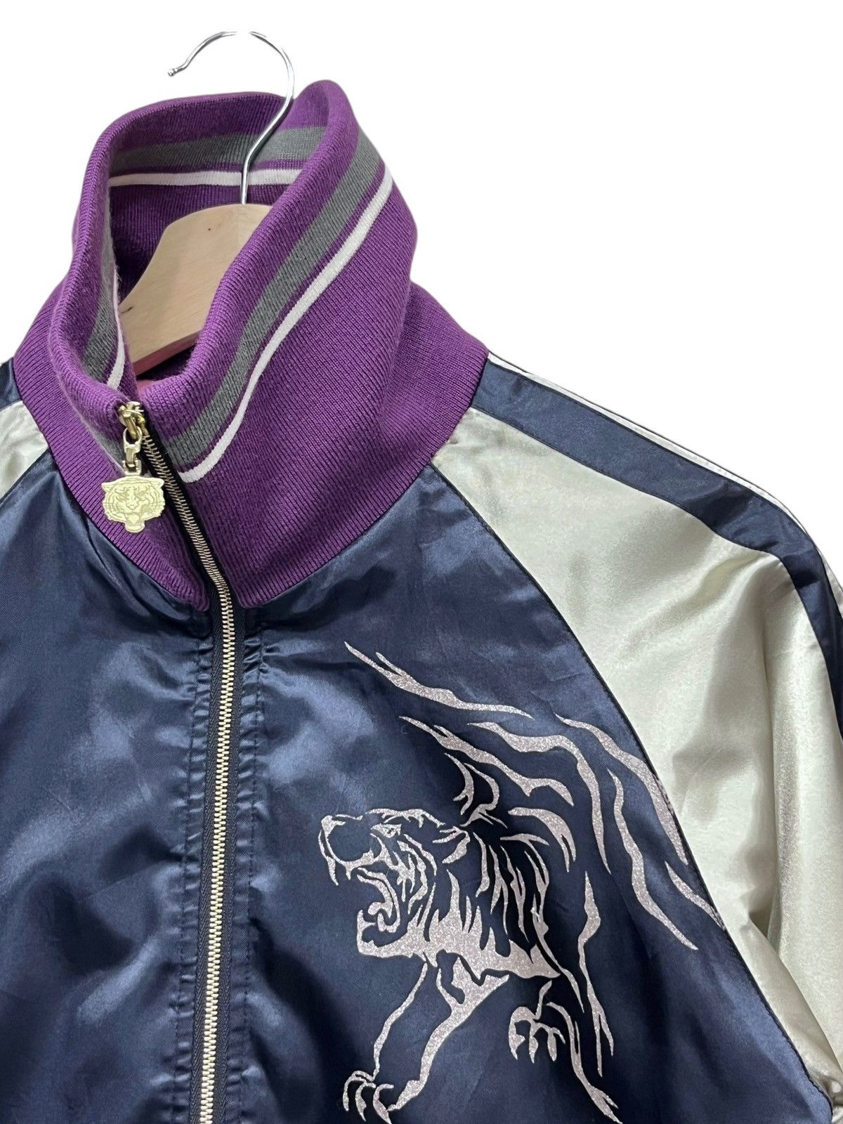 Asics VERYRARE🔥90’s ASICS ONITSUKA TIGER Japanese Souvenir Jacket Size S / US 4 / IT 40 - 4 Thumbnail