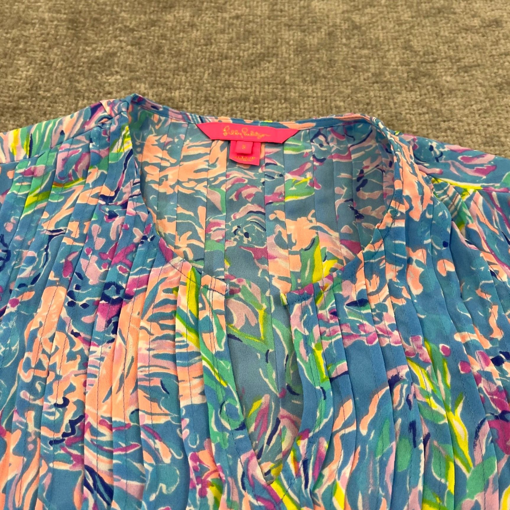 Lilly Pulitzer Lilly Pulitzer Top Women Small Marilina Tunic Floral Pleated Flowy Pullover Prep Shirt Size S / US 4 / IT 40 - 3 Thumbnail