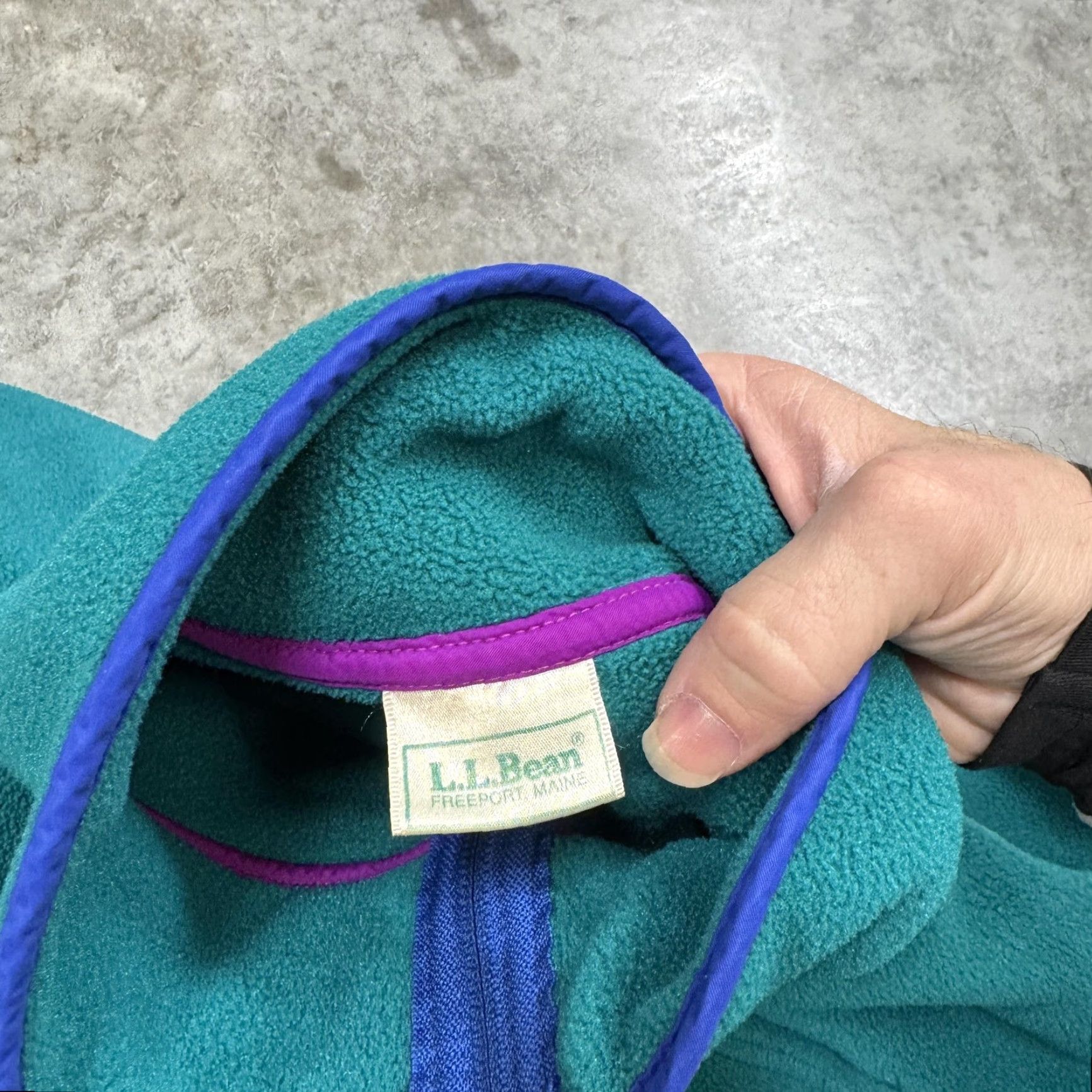 Vintage VINTAGE L.L. Bean Jacket Mens M Teal Fleece Full Zip Mock Neck Outdoor 90s Green Casual Zip Pockets Bomber Jacket Mens Vintage 90s Size US M / EU 48-50 / 2 - 4 Thumbnail