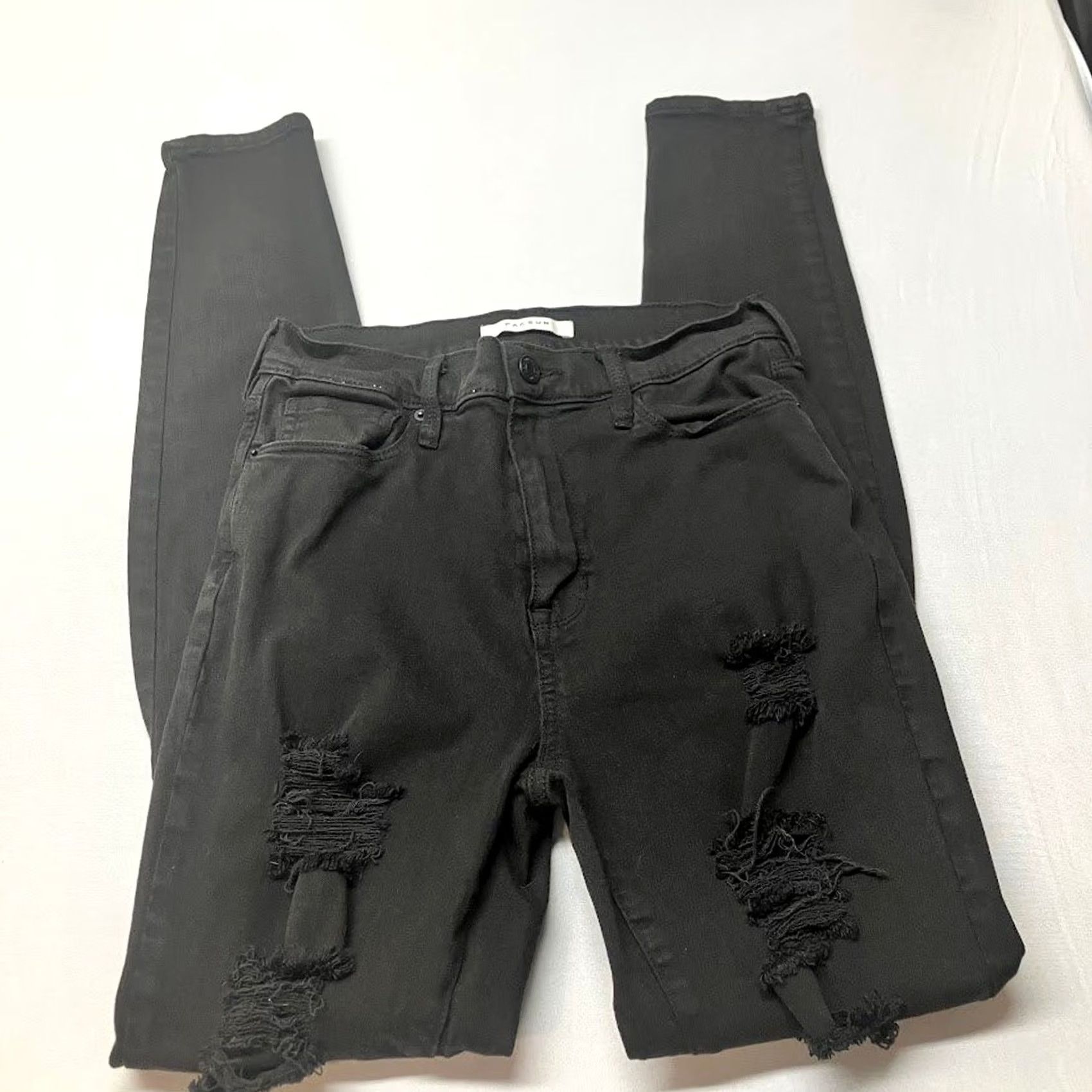 Pacsun Pacsun Mid Rise Jegging Black Distressed Ripped Skinny Jeans Size 26L (26x30) Size 26" / US 2 / IT 38 - 8 Thumbnail