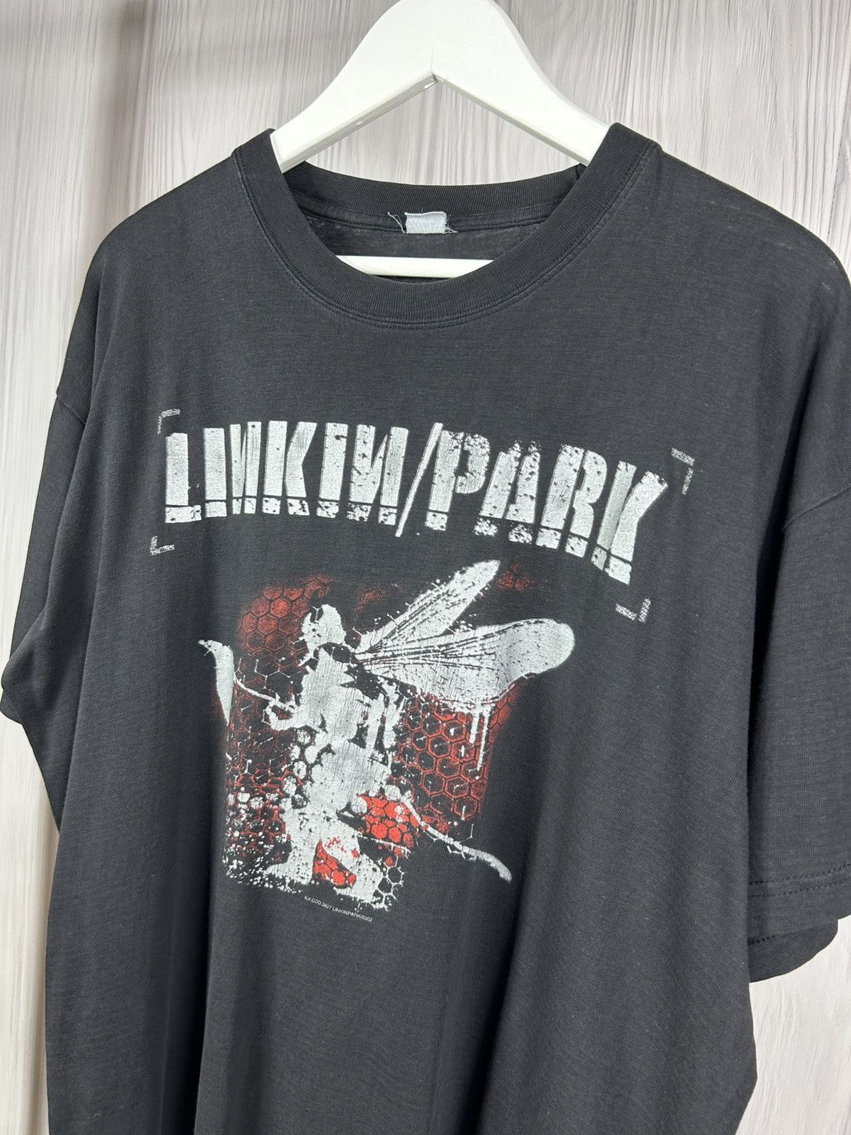 Band Tees Rare! Vintage 2002 Linkin Park Hybrid Theory Album T-Shirt Size US XL / EU 56 / 4 - 4 Thumbnail