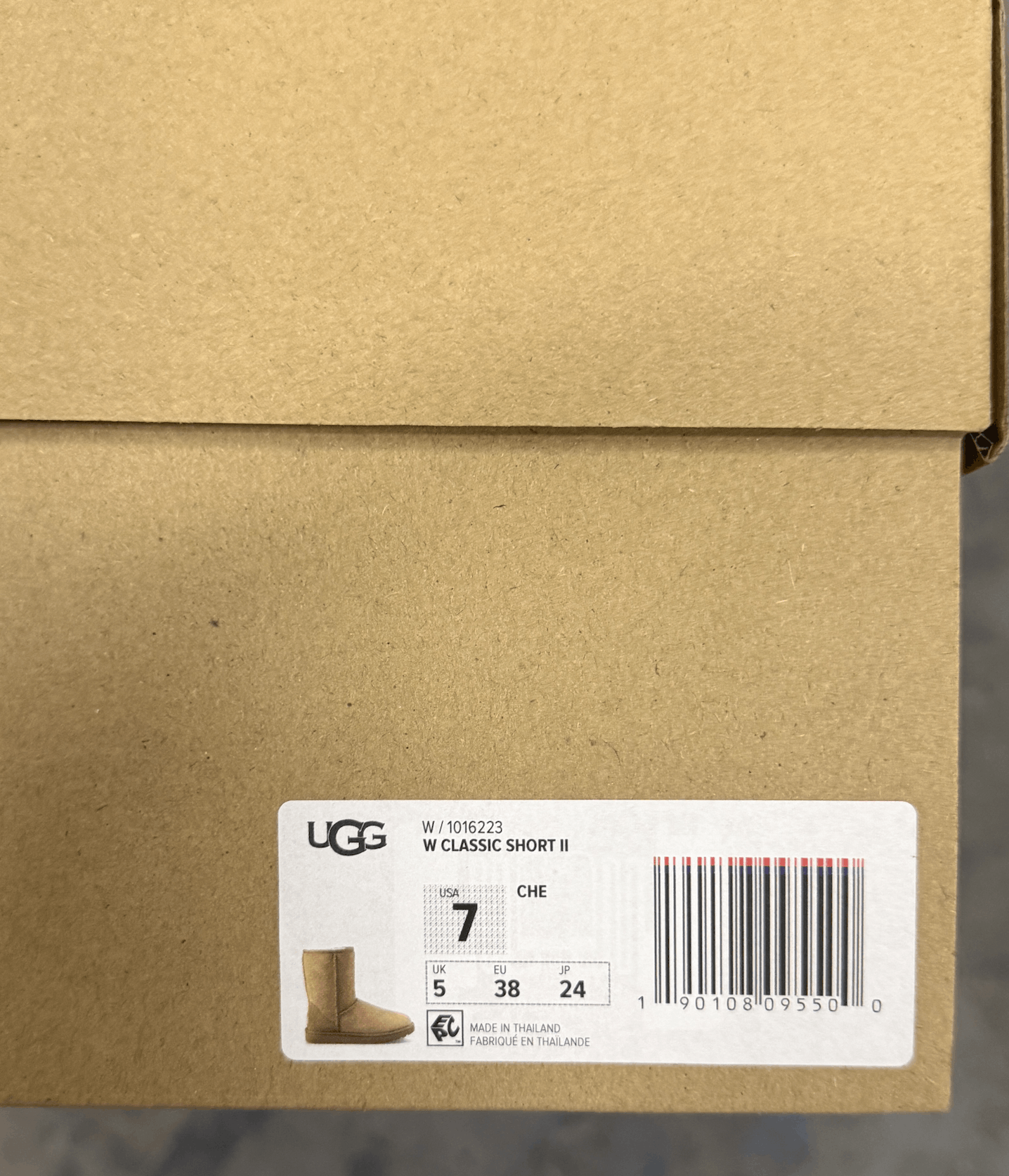 Ugg UGG boot Classic Short II Chestnut Size US 7 / IT 37 - 2 Thumbnail