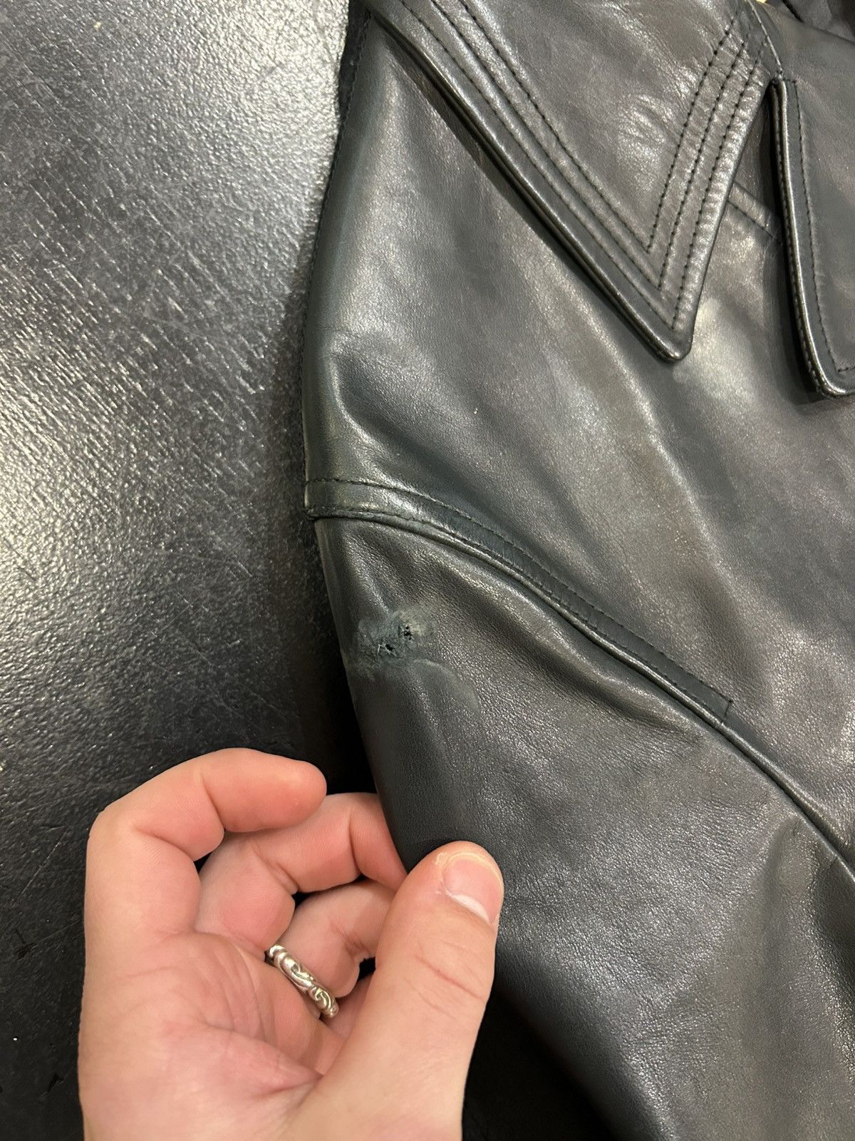 Off-White Off-White Blurred Logo Leather Trench Coat Size US L / EU 52-54 / 3 - 3 Thumbnail
