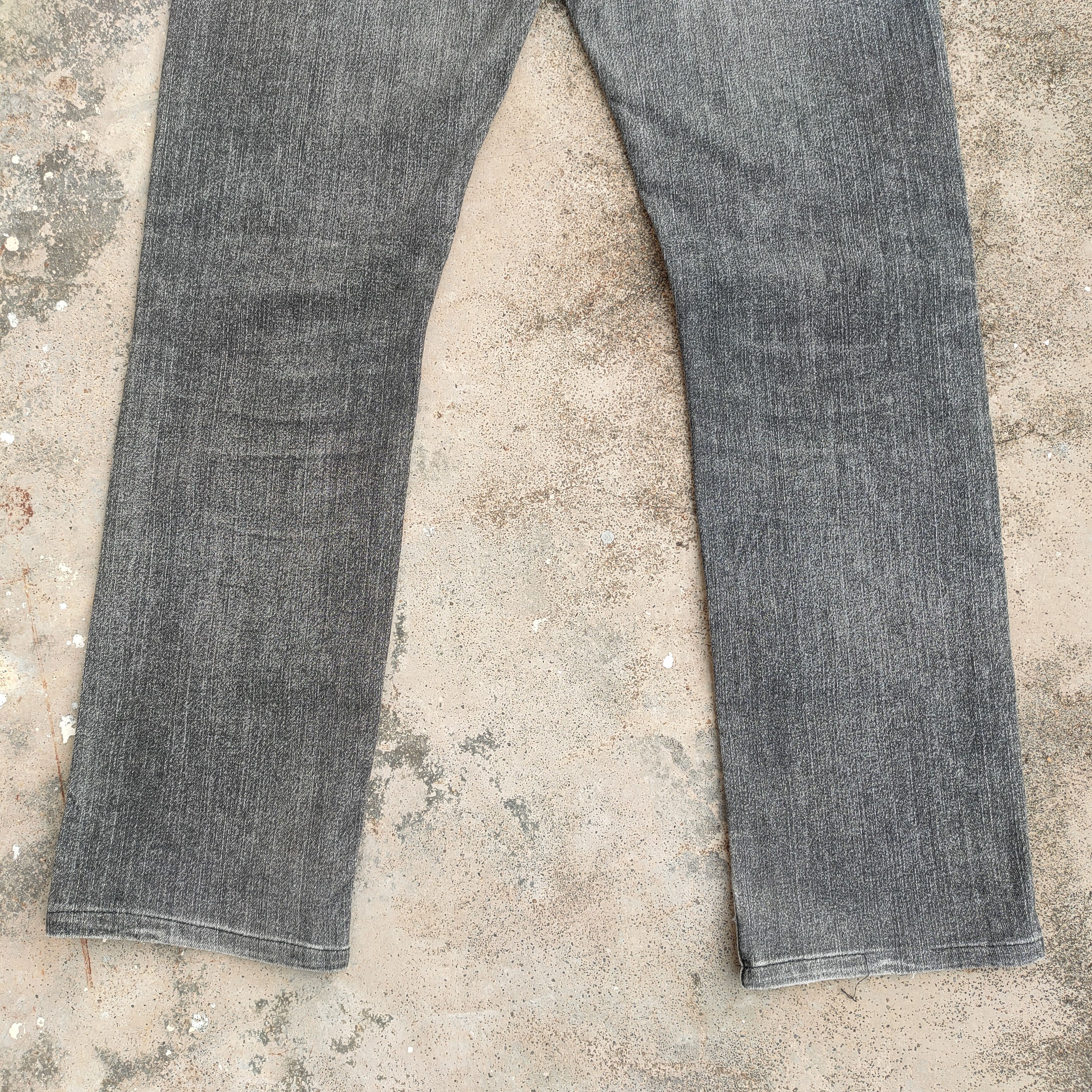 Burberry VINTAGE BURBERRY BLACK LABEL RIPPED DENIM JEANS PANTS Size US 32 / EU 48 - 11 Thumbnail