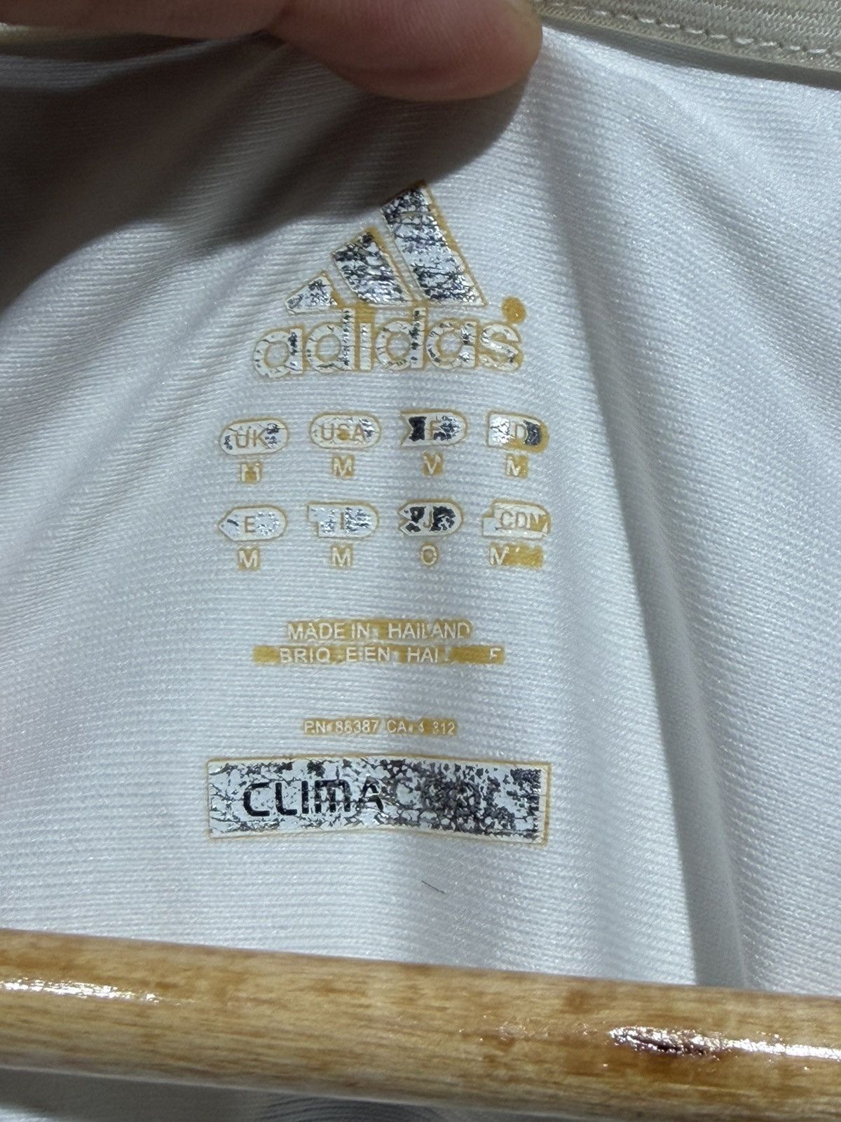 Adidas Real Madrid Cristiano Ronaldo 2011/12 jersey Size US M / EU 48-50 / 2 - 3 Thumbnail