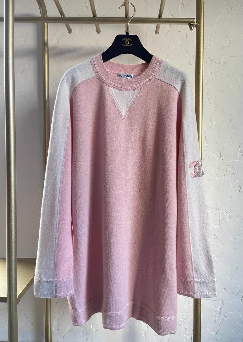 Chanel Chanel 24c pink silhouette sweatshirt Size XXS / US 00 / IT 34 - 1 Thumbnail