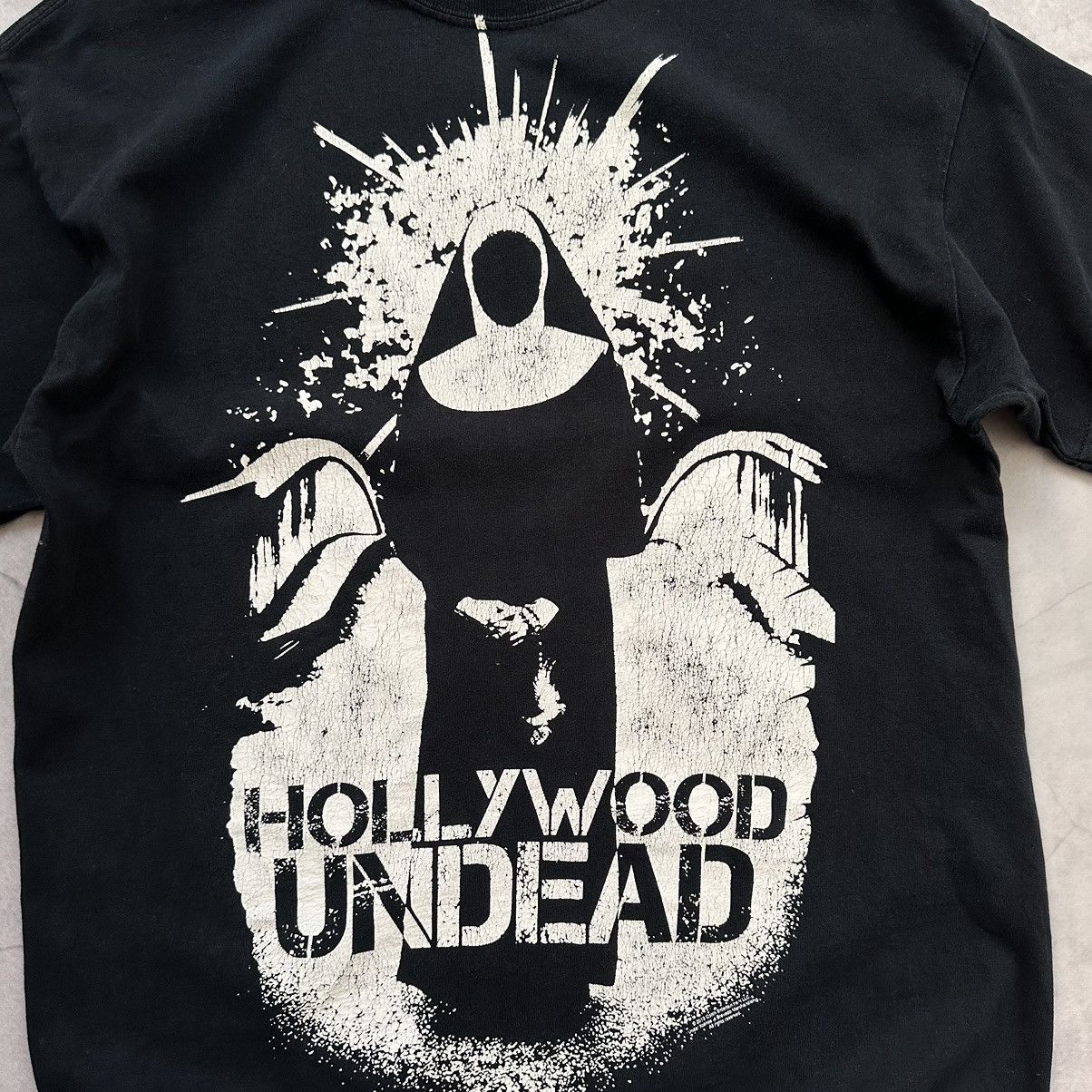 Band Tees × Vintage Vintage Hollywood Undead Band Rock T-Shirt Korn Deftones Size US L / EU 52-54 / 3 - 5 Thumbnail