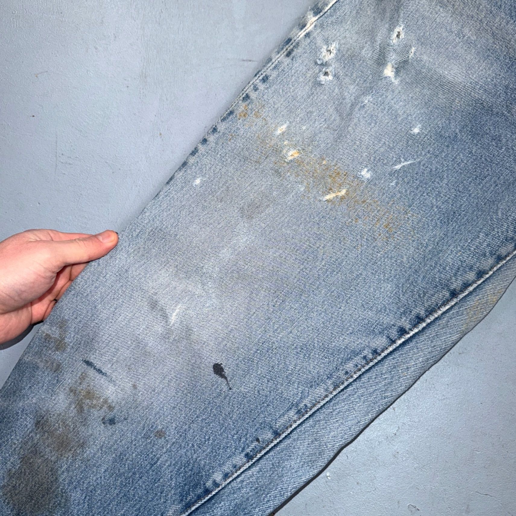 Levi's Levi's 501 Jeans Vintage 80s Light Wash 34x36 32x32 USA Selvedge Button Jeans Men Regular Size US 32 / EU 48 - 7 Thumbnail