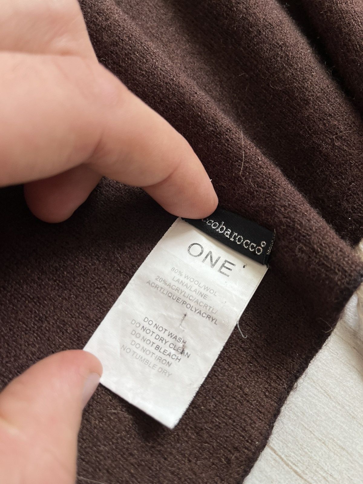 Other Roccobarocco Scarf Brown Monogram logo luxury minimalistic Size ONE SIZE - 11 Thumbnail