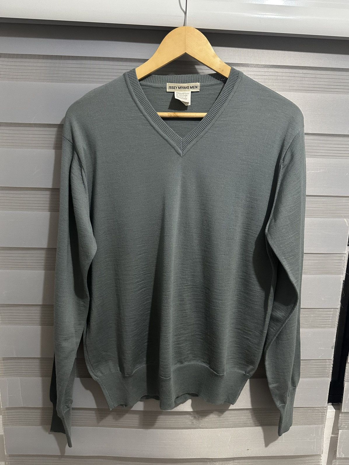 Issey Miyake Issey Miyake Man V neck Sweater Size US M / EU 48-50 / 2 - 1 Thumbnail
