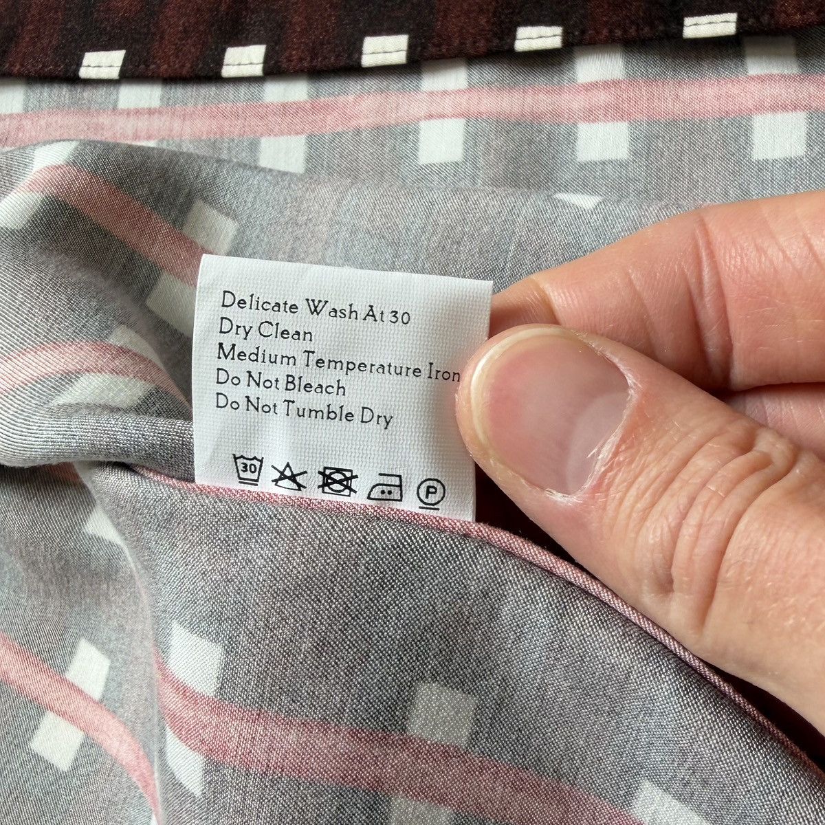 Wales Bonner ‘Relief’ Brown + Red Patterned Zip Shirt Size US M / EU 48-50 / 2 - 13 Thumbnail