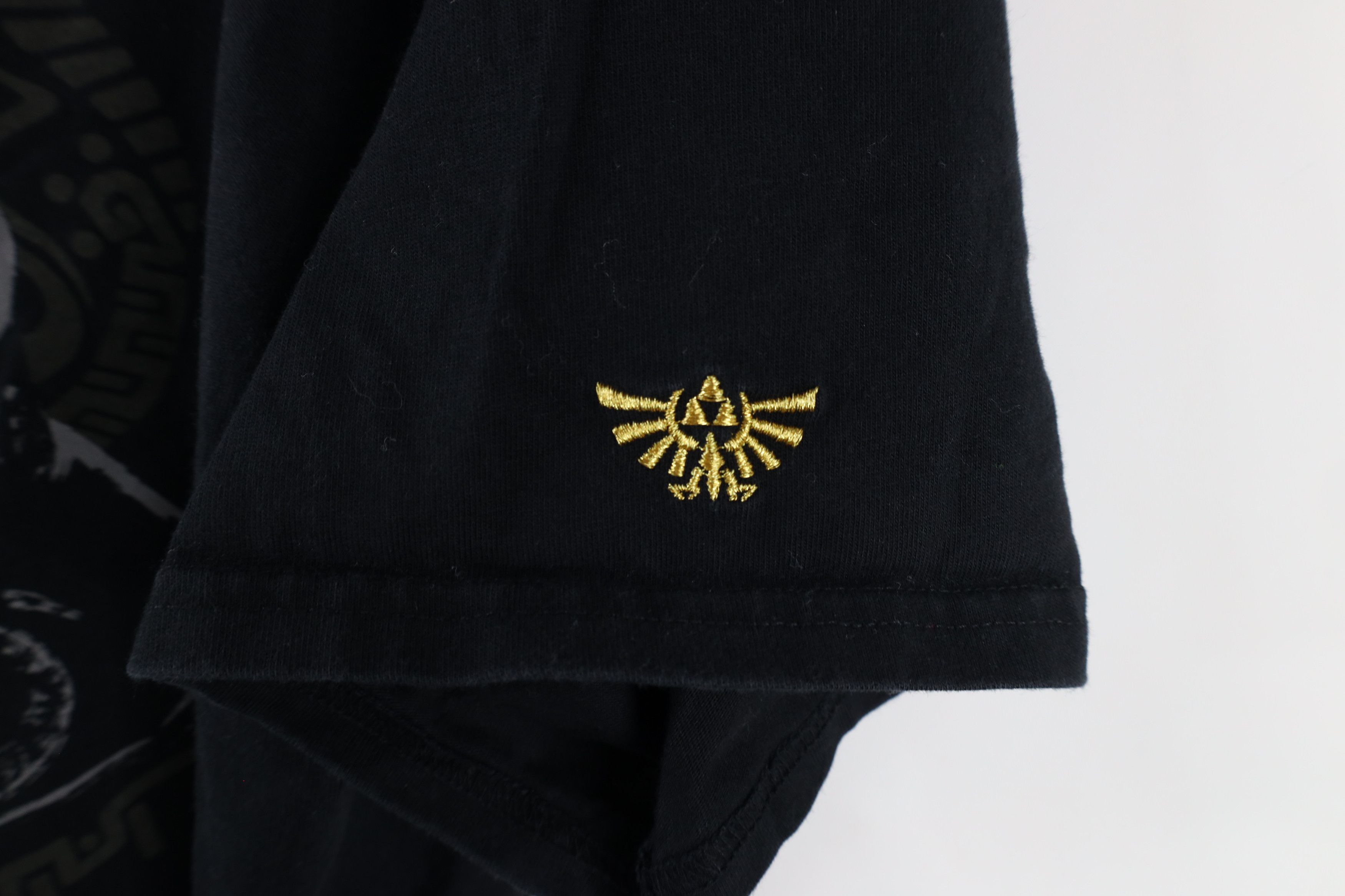 Nintendo × Vintage Vintage Nintendo The Legend Of Zelda Ganondorf T-Shirt Black Size US L / EU 52-54 / 3 - 4 Thumbnail