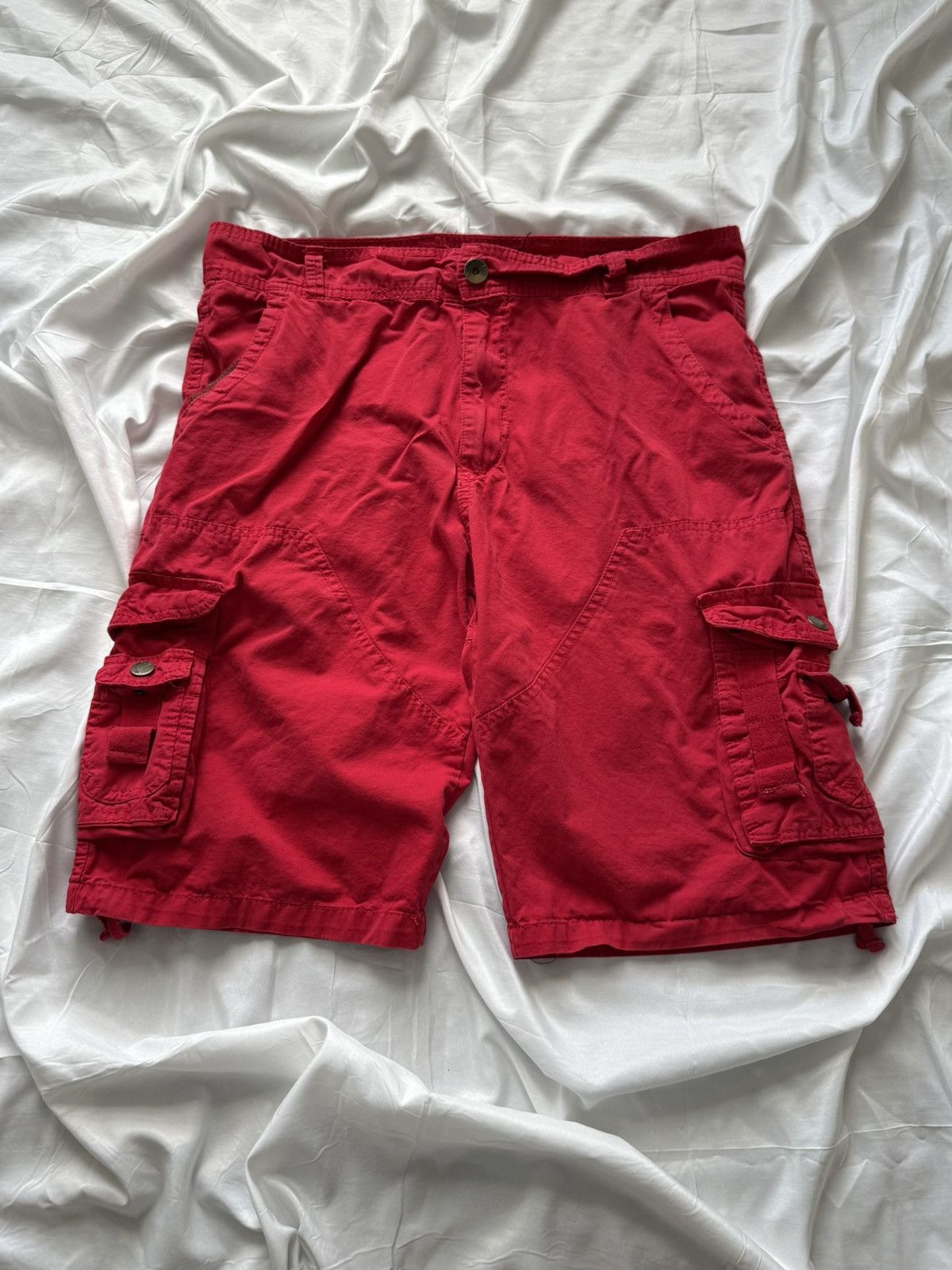 William Rast William Rast Manhattan Cargo Shorts Size 34 Utility Style Size US 34 / EU 50 - 1 Thumbnail