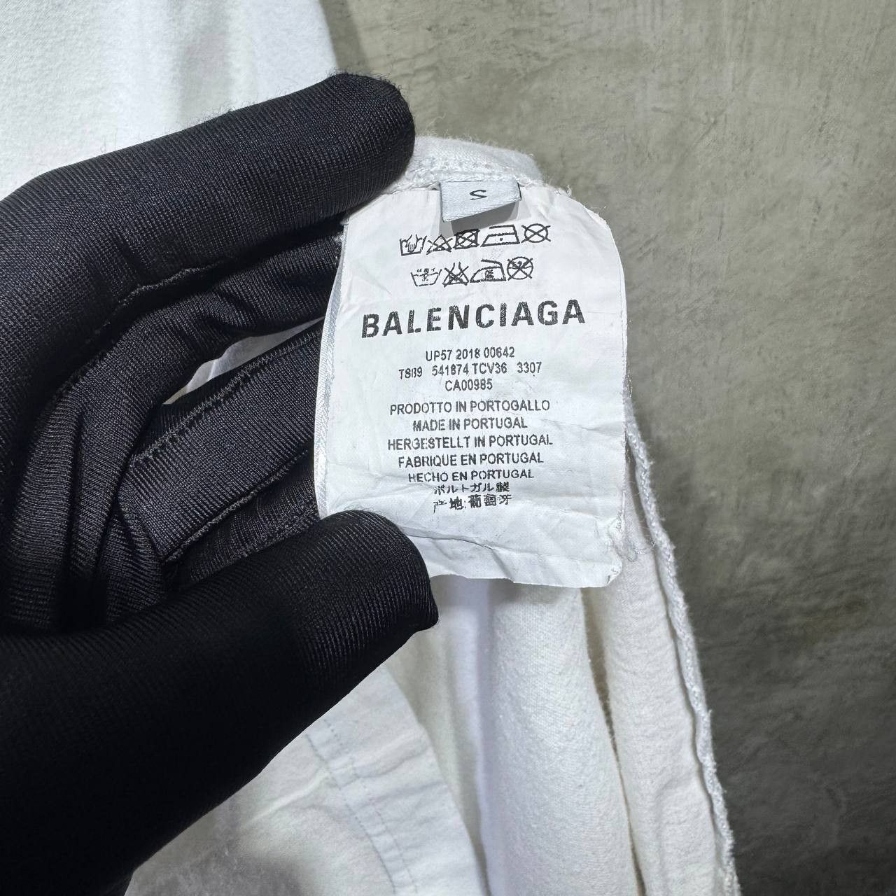 Balenciaga Balenciaga World Food Programme Tee Size US L / EU 52-54 / 3 - 7 Thumbnail