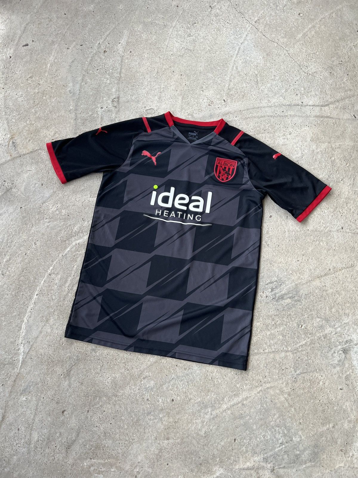 Puma Puma West Bromwich Albion Jersey Size US M / EU 48-50 / 2 - 1 Thumbnail