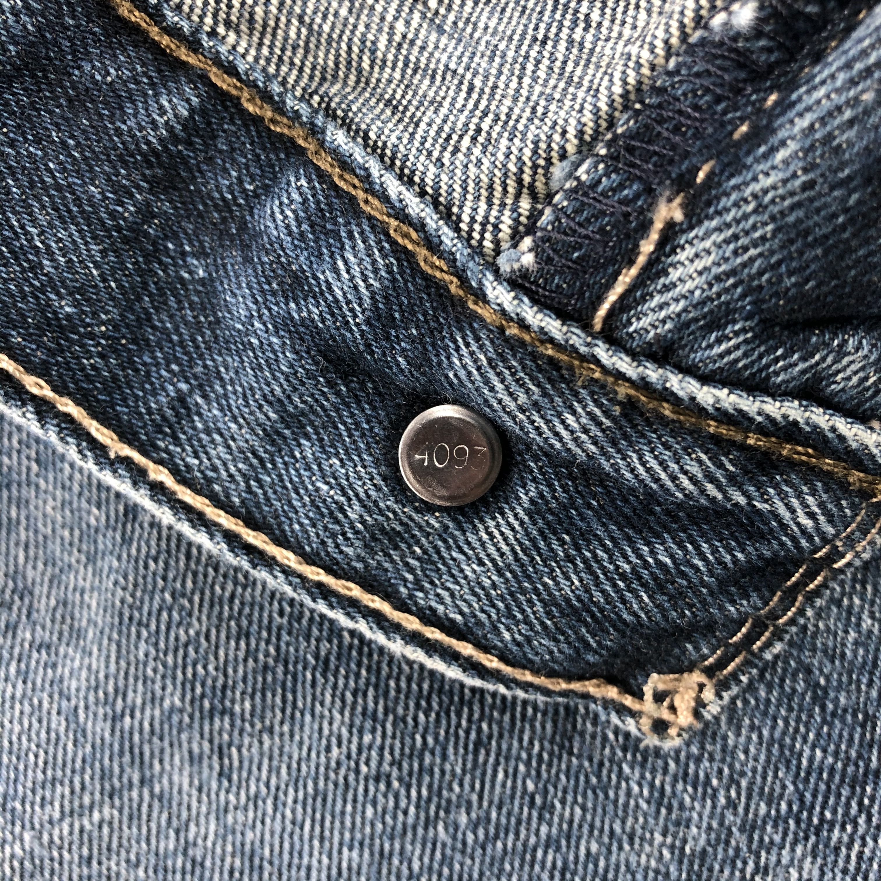 Levi's Vintage Levis 514 Jeans-J1159 Size US 35 - 8 Thumbnail