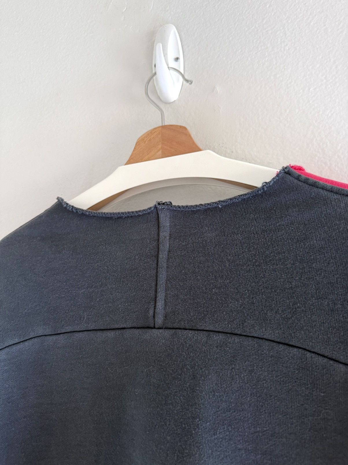 Greg Ross USA Greg Ross Side Stripe Raw Hem Yoke Sweatshirt Black/Red Size US S / EU 44-46 / 1 - 12 Thumbnail