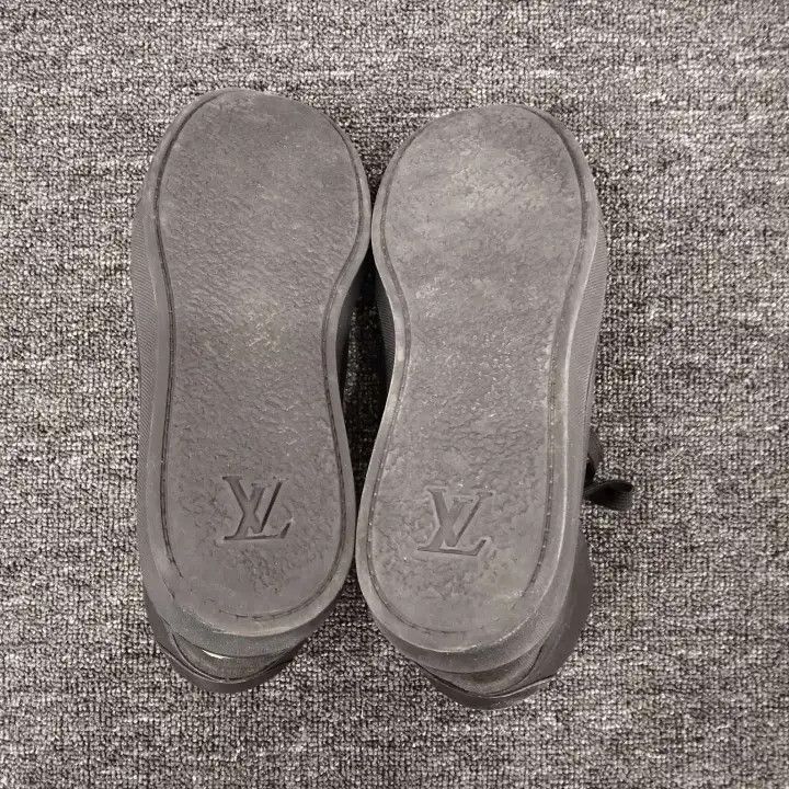 Louis Vuitton Louis Vuitton Stylish Gray High-Top Sneakers -2508 Size US 8 / EU 41 - 6 Thumbnail