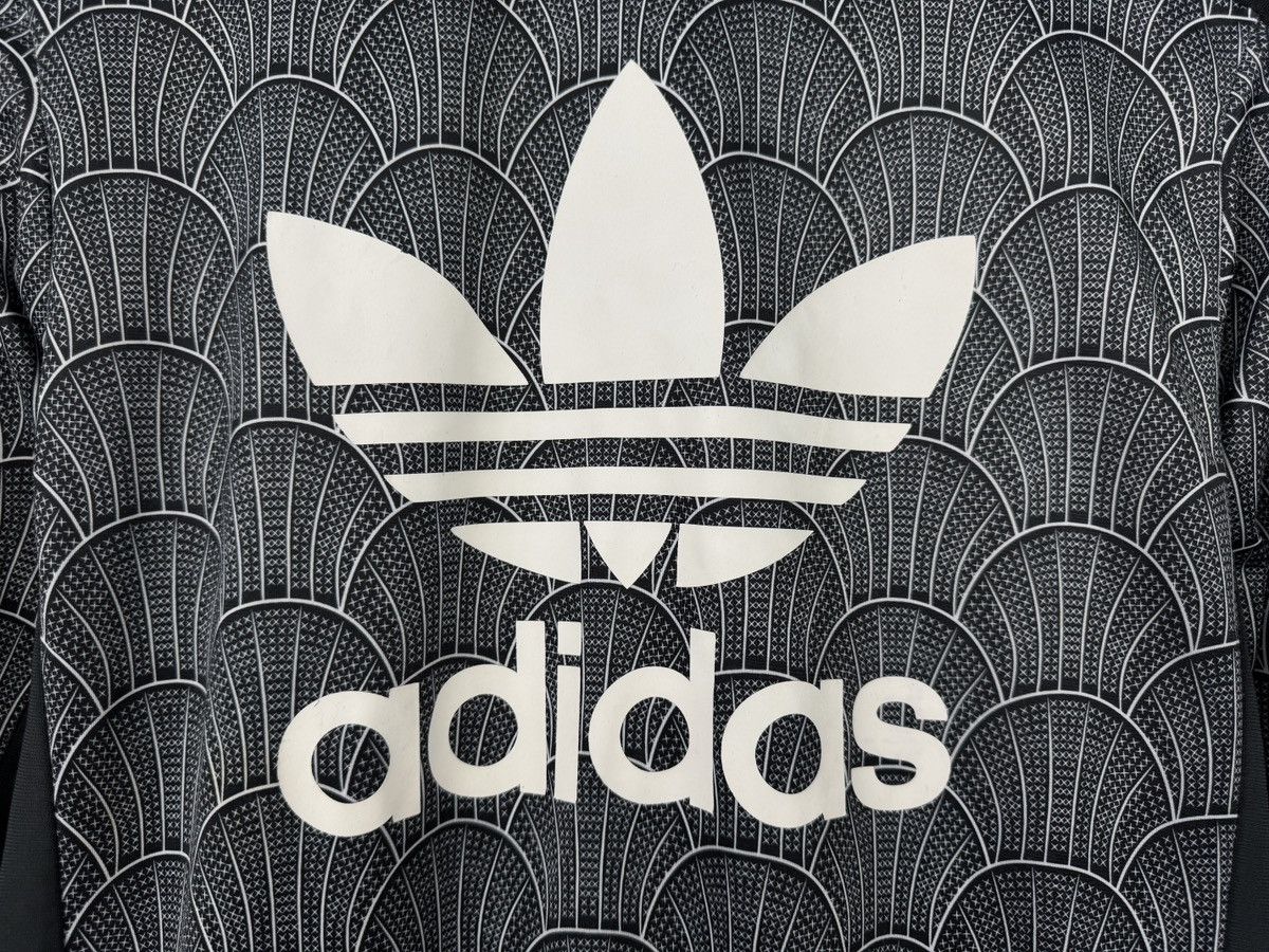 Adidas Adidas Originals Track Jacket Geometric Trefoil Logo Size M / US 6-8 / IT 42-44 - 17 Thumbnail