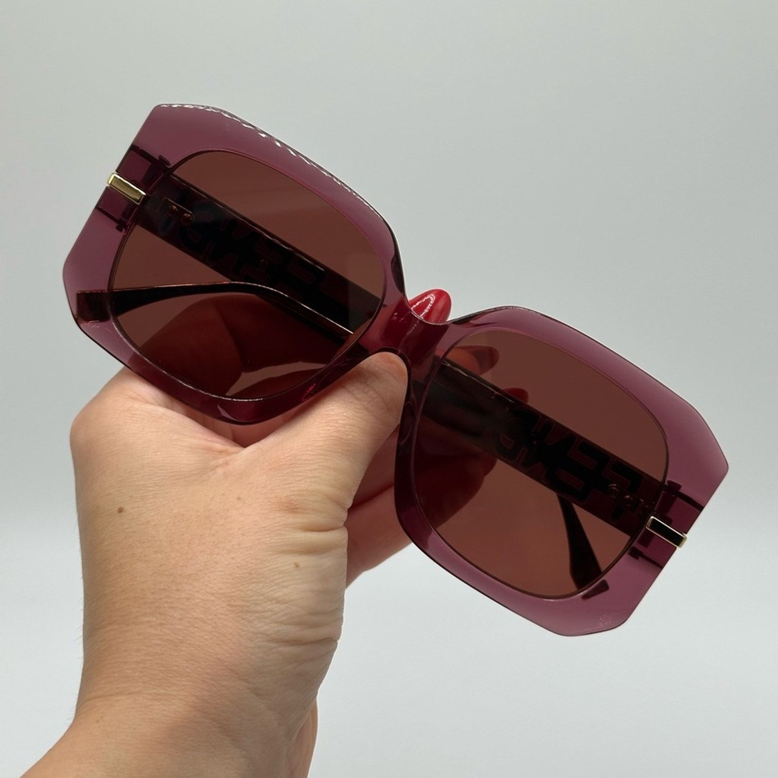 Fendi FENDI Sunglasses FE40065F 5681S Transparent Burgundy Women Size ONE SIZE - 9 Thumbnail