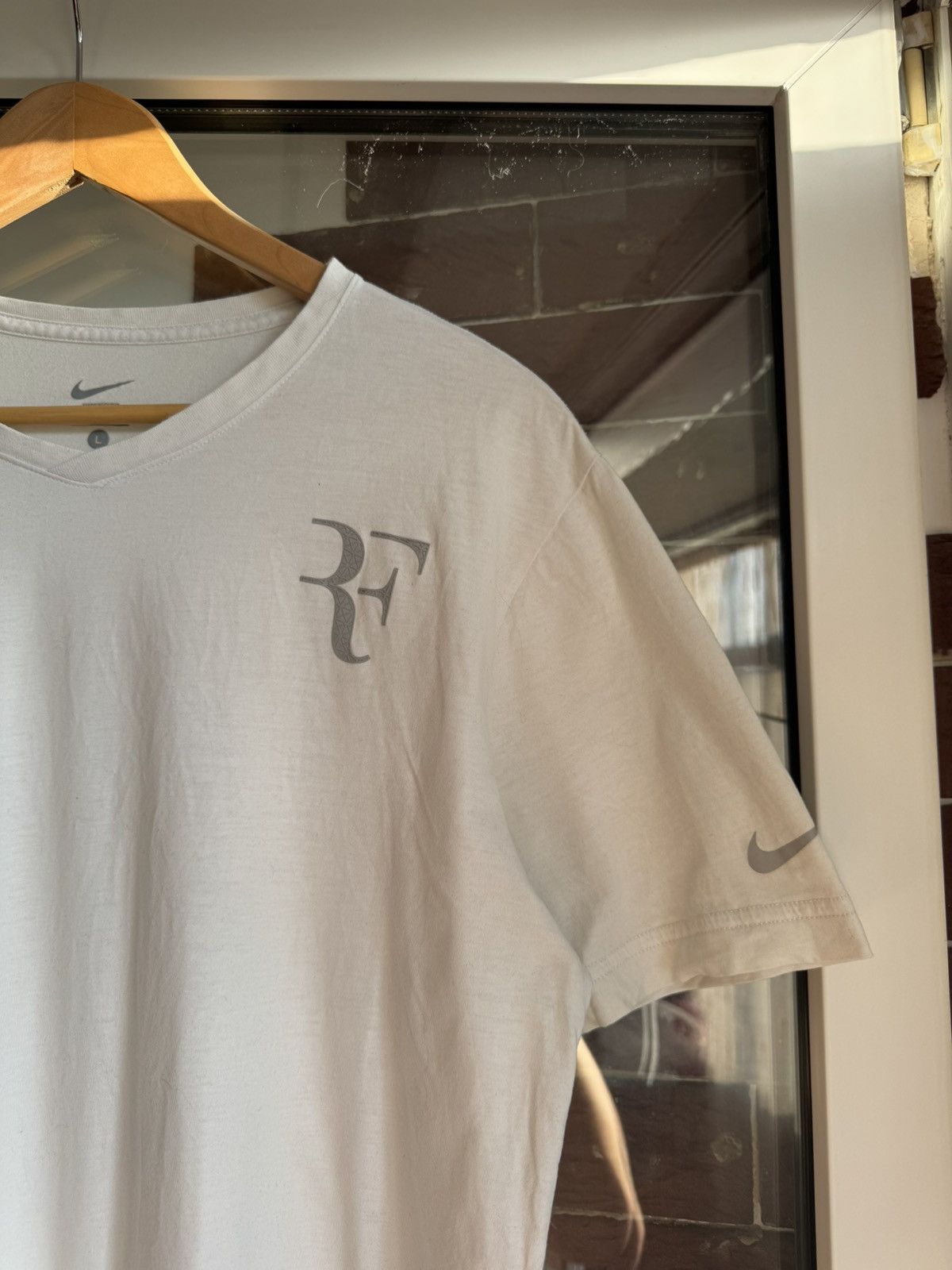Nike Vintage Nike x Roger Federer White tee Size US L / EU 52-54 / 3 - 7 Thumbnail