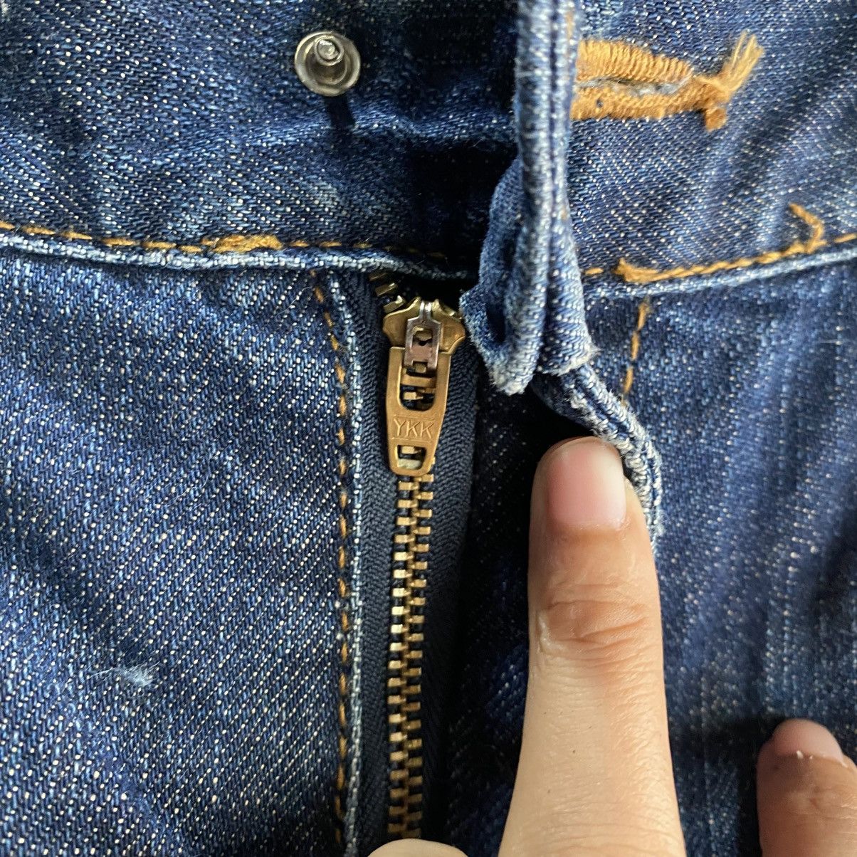 Le Grande Bleu (L.G.B.) Y2K Red Pepper Japan Embroidered Wings Denim Size US 34 / EU 50 - 14 Thumbnail
