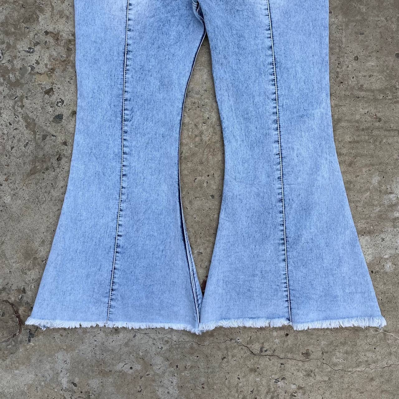 Le Grande Bleu (L.G.B.) Vintage Japanese Style Women’s Flared Crazy 🤪 Fit Jeans Size 26" / US 2 / IT 38 - 7 Thumbnail