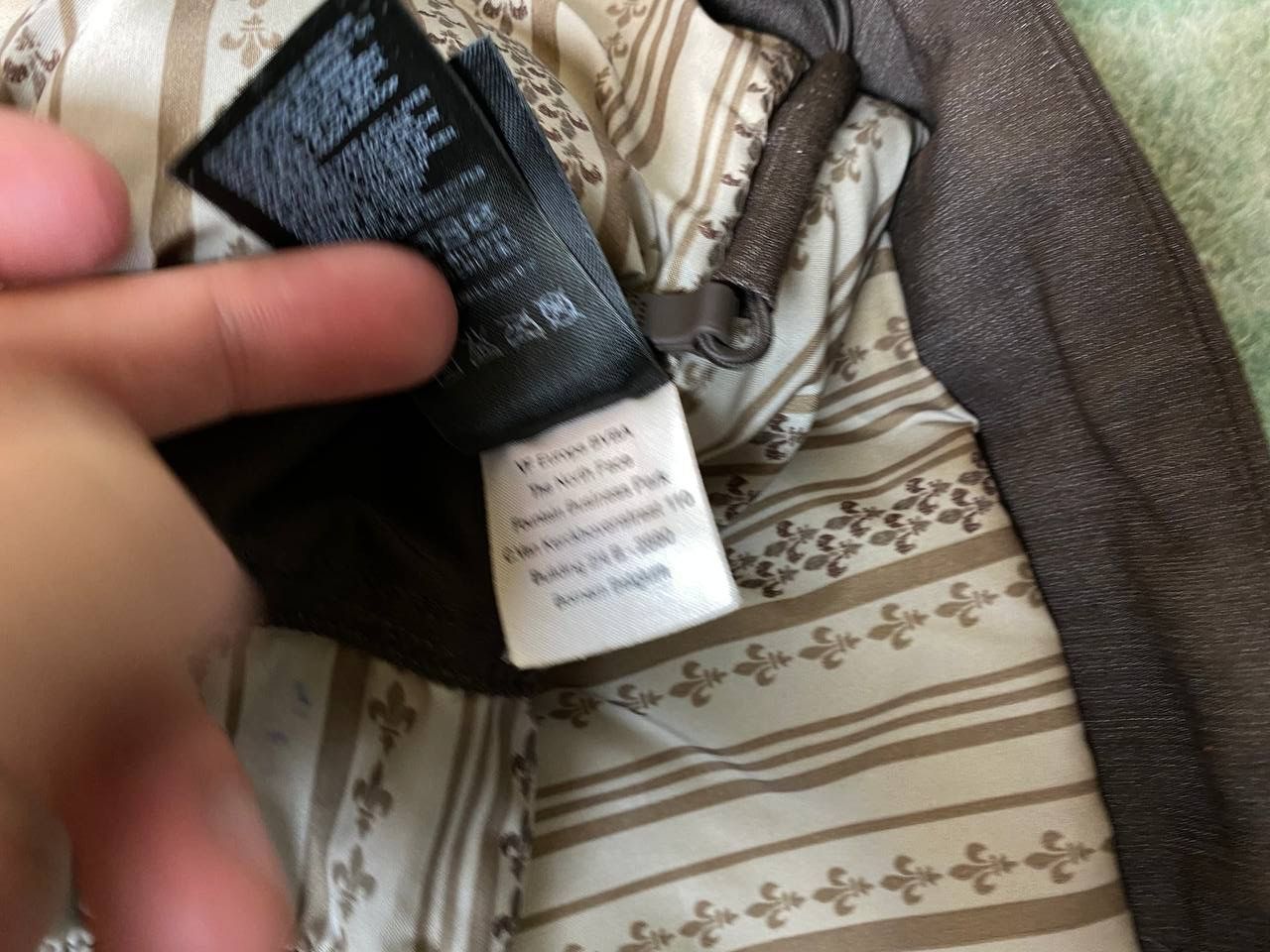 The North Face Vintage The North Face Y2K Logo Light Jacket Size S Size S / US 4 / IT 40 - 4 Thumbnail