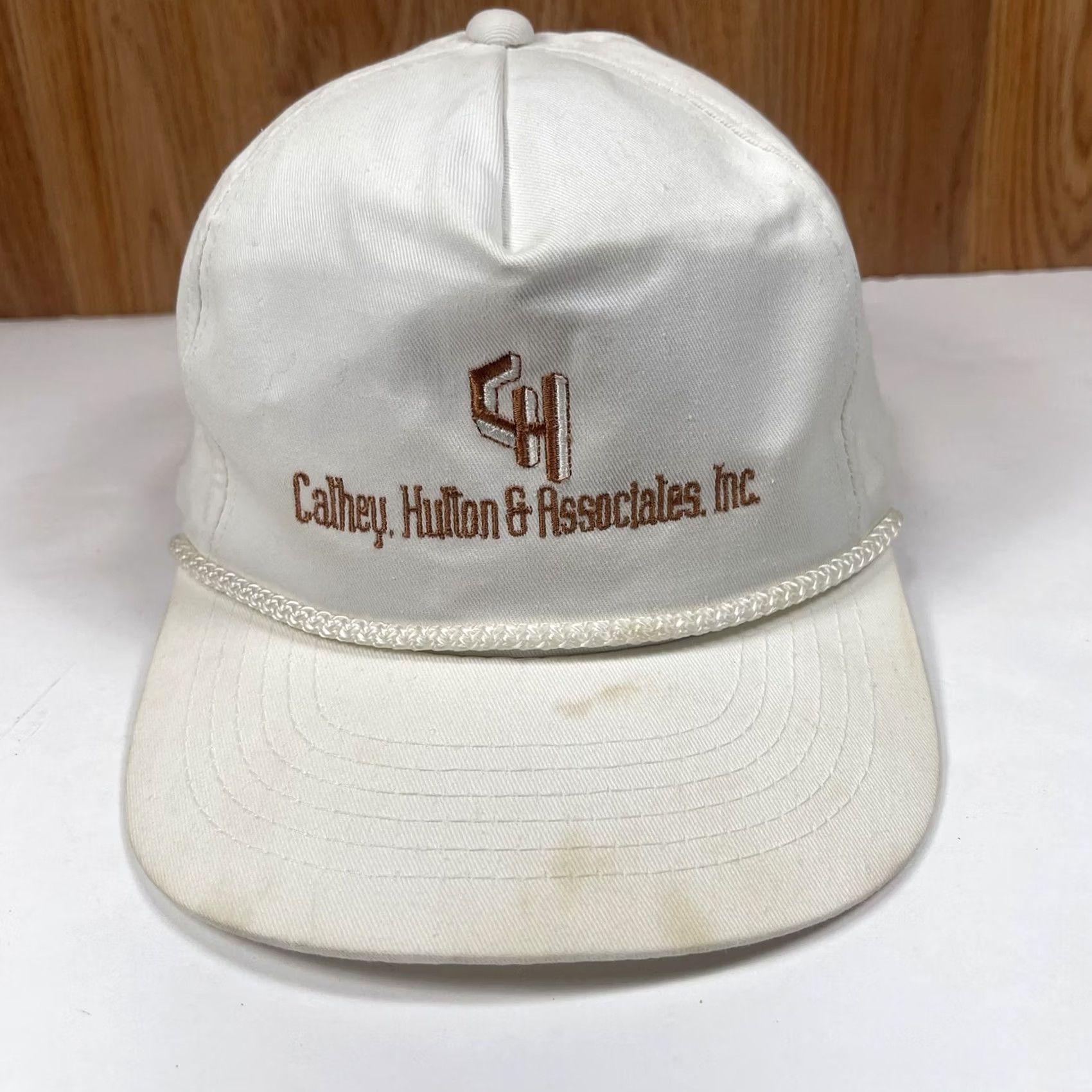 Roper VINTAGE YoungAn Cathey Hulton & Associates Trucker Hat Cap White Adjustable Rope Mens Size ONE SIZE - 2 Thumbnail