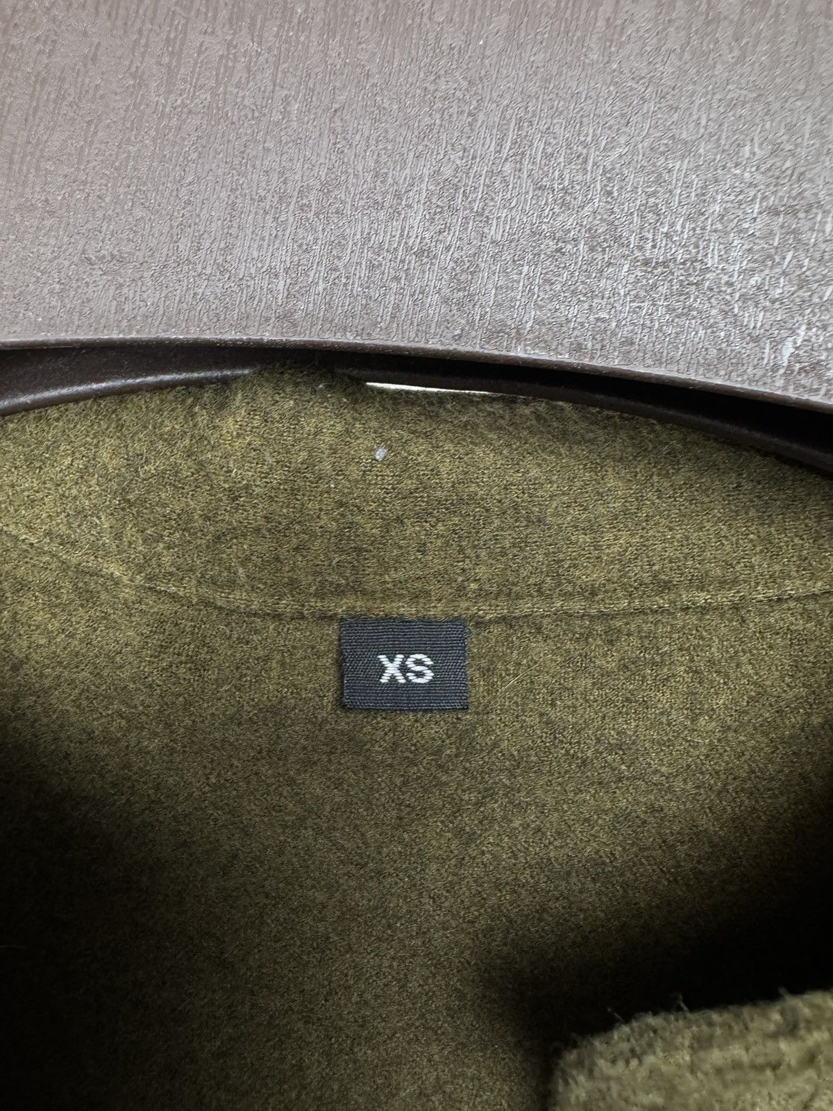Japanese Brand Muji Khaki Green collarless long sleeve pocket shirt Size US XS / EU 42 / 0 - 7 Thumbnail