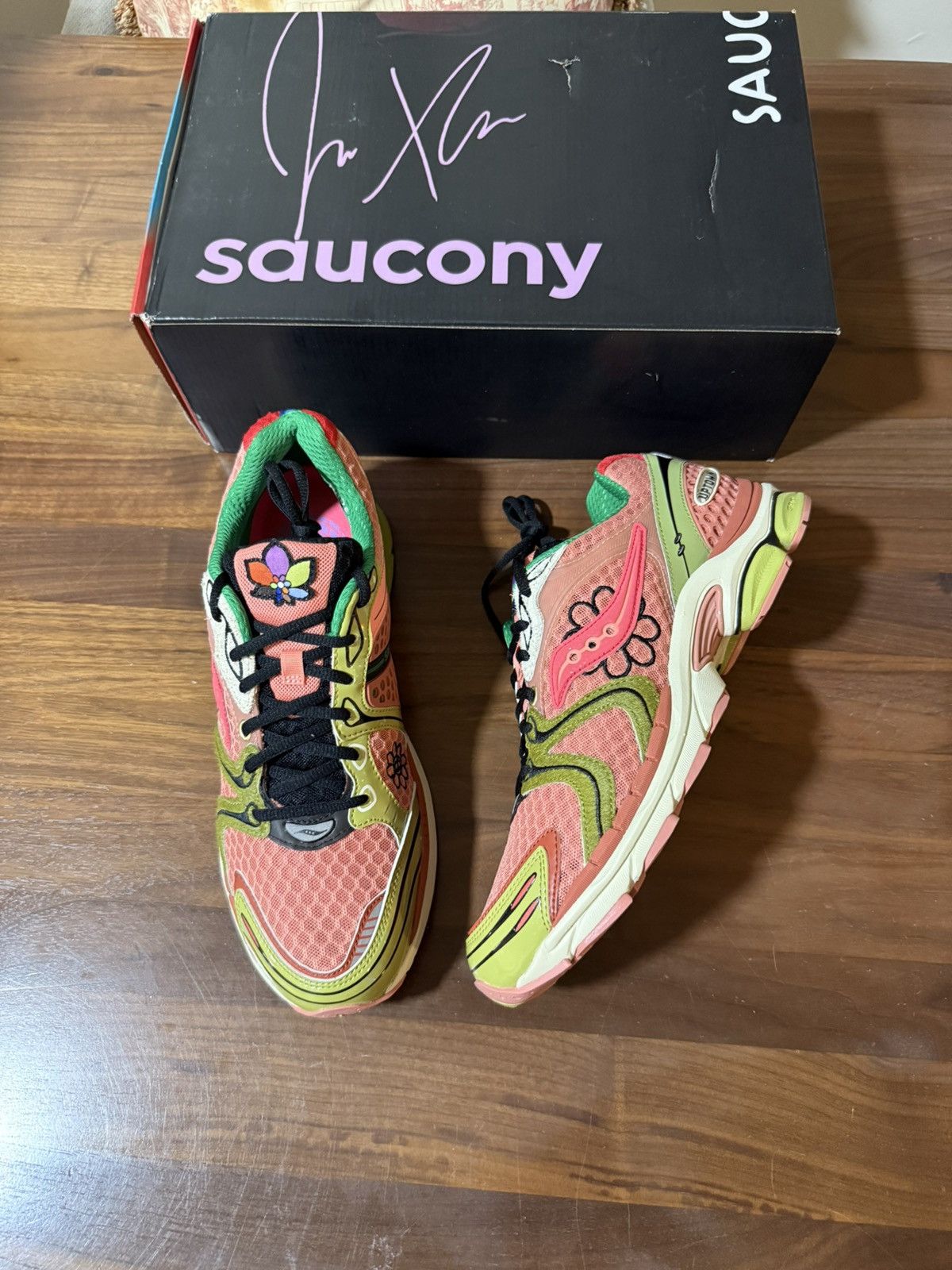 Saucony SAUCONY X JAE TIPS PROGRID TRIUMPH 4 'Peach/Leaf' Size 11 Size US 11 / EU 44 - 1 Thumbnail