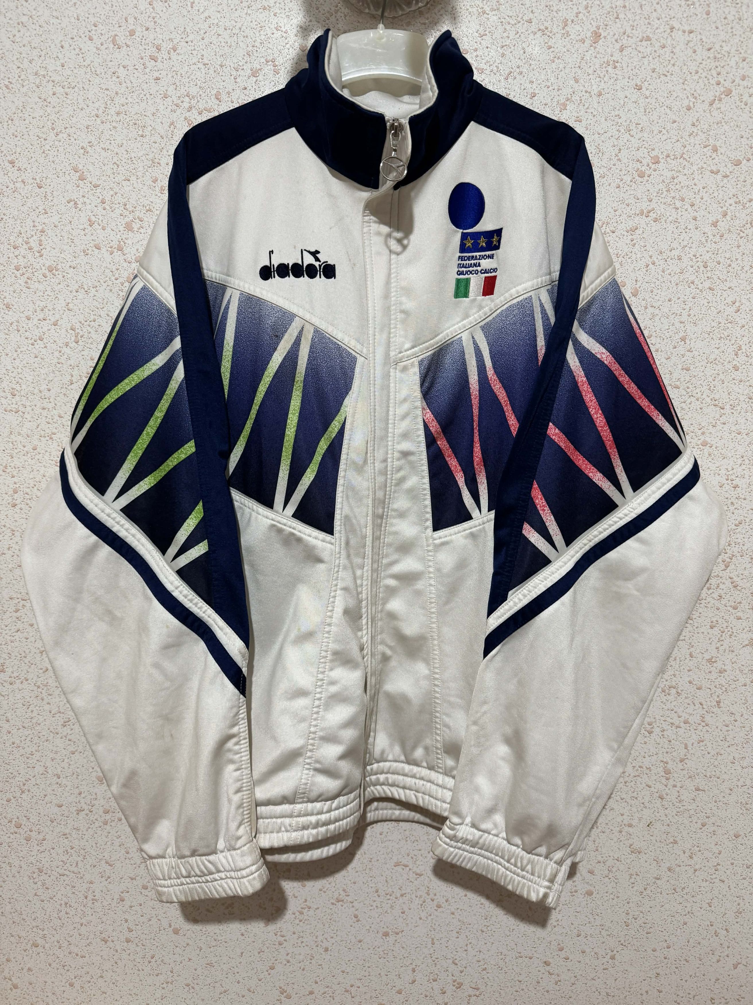 Diadora Italy 1994 Vintage Diadora Jacket Size US L / EU 52-54 / 3 - 1 Thumbnail