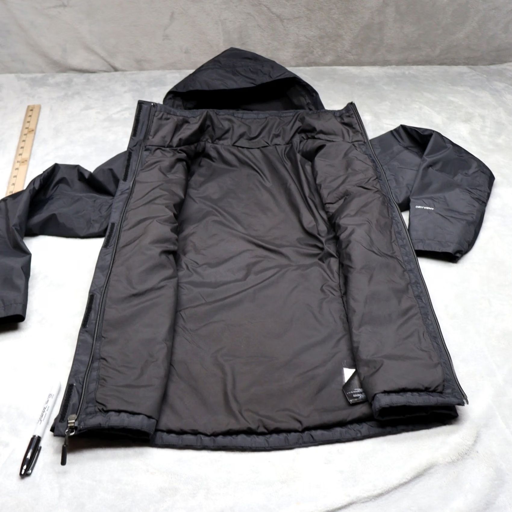 The North Face VINTAGE The North Face Jacket Women Small Black Insulated Waterproof Hooded Wind Rain Hiking Size S / US 4 / IT 40 - 7 Thumbnail