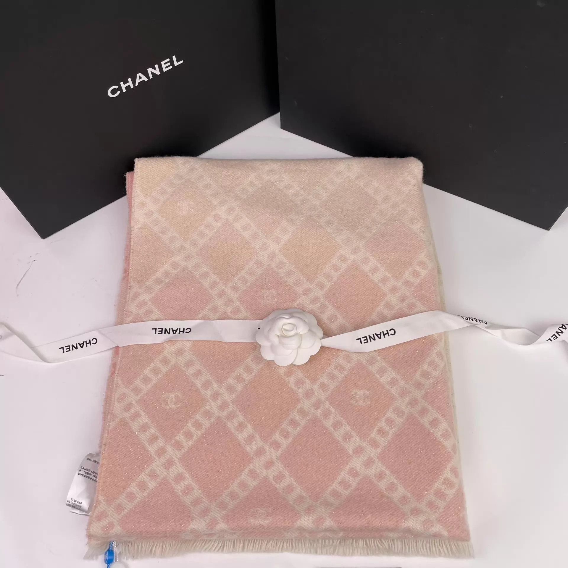 Chanel CHANEL Women's Cashmere Scarf Pink 171x67 Size ONE SIZE - 1 Thumbnail