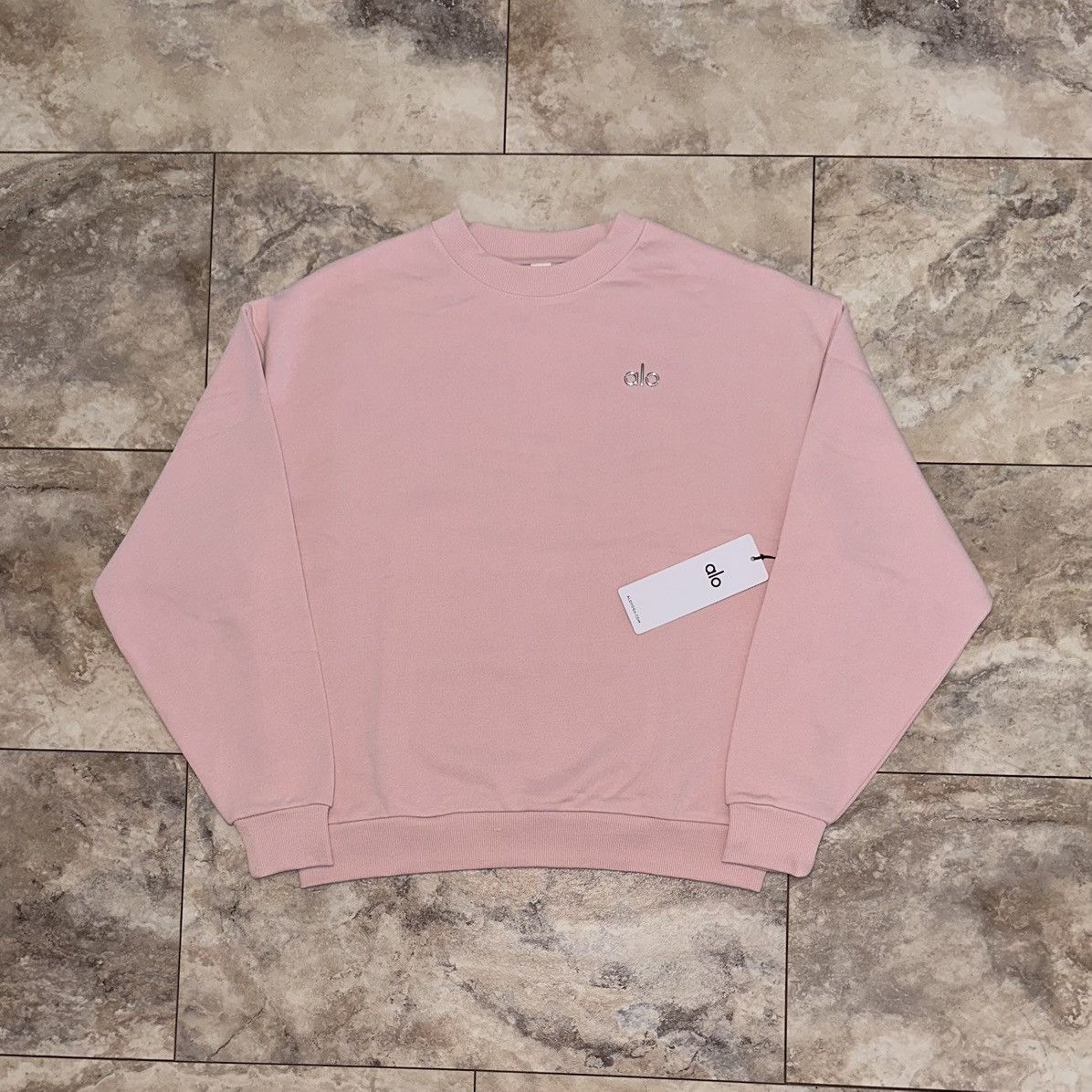 Alo Alo Yoga Accolade Pink Quartz Crewneck Sweatshirt Medium Size M / US 6-8 / IT 42-44 - 1 Thumbnail