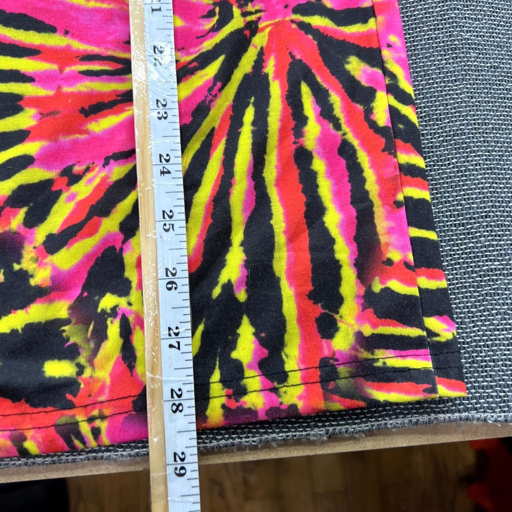 Jaded London Jaded London Mens T-Shirt Abstract Dragon Multicolor Short Sleeve Round Neck Medium Triangle Obscure Size US M / EU 48-50 / 2 - 5 Thumbnail