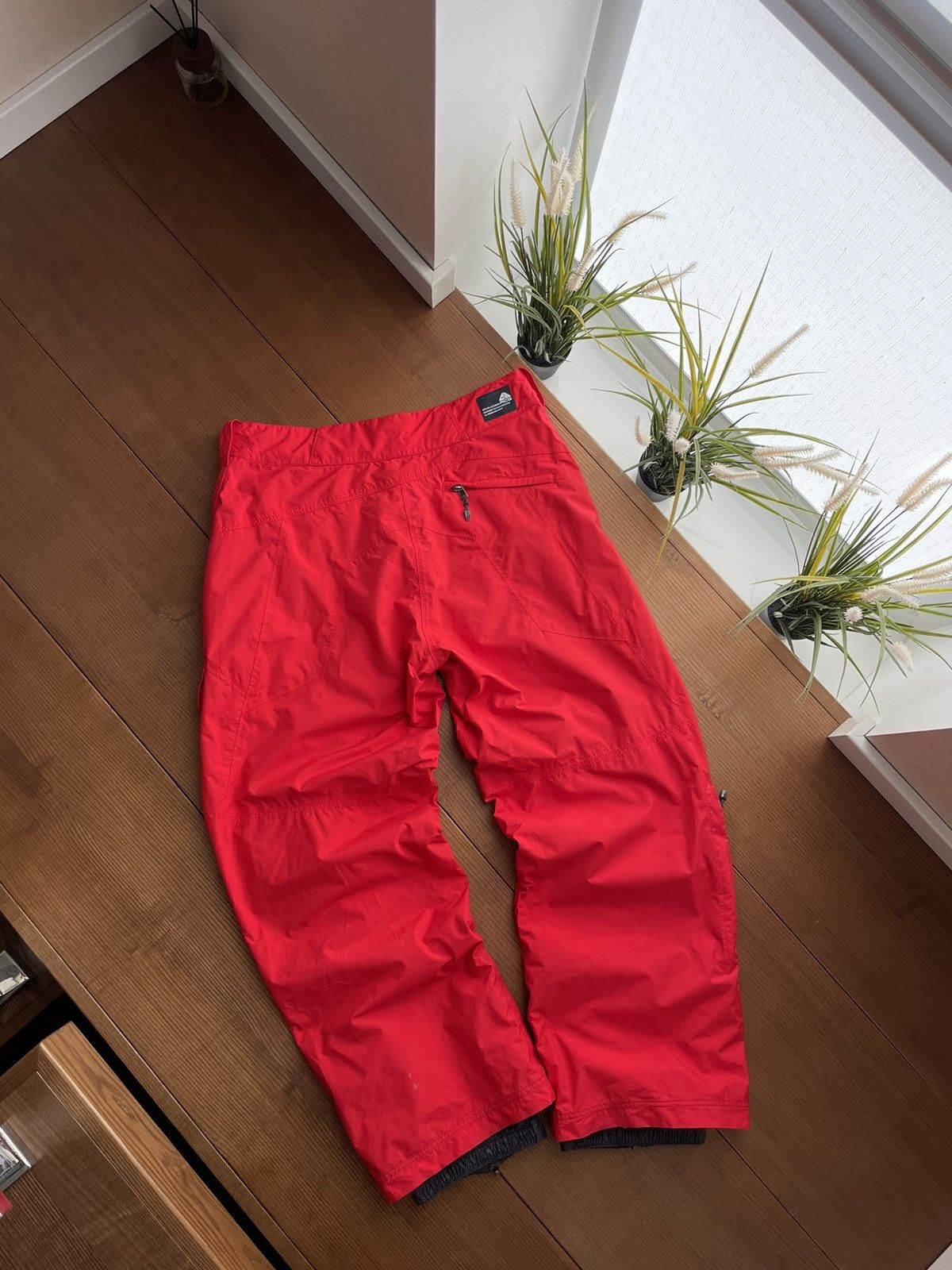 Nike × Vintage Vintage Nike ACG Y2K Ski Winter Drill Nylon Mountain Pants Size US 34 / EU 50 - 16 Thumbnail