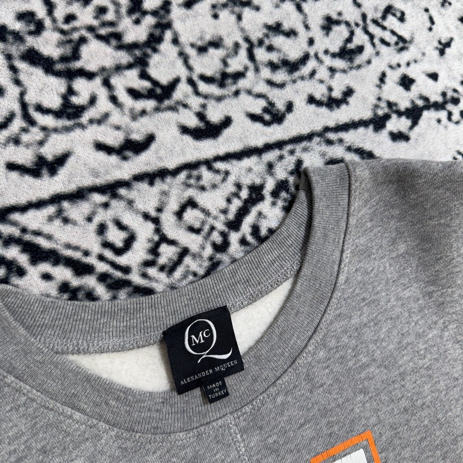Alexander McQueen × Vintage Vintage Alexander McQueen Gray Cotton Crewneck Size XS MCQ Size US XS / EU 42 / 0 - 6 Thumbnail