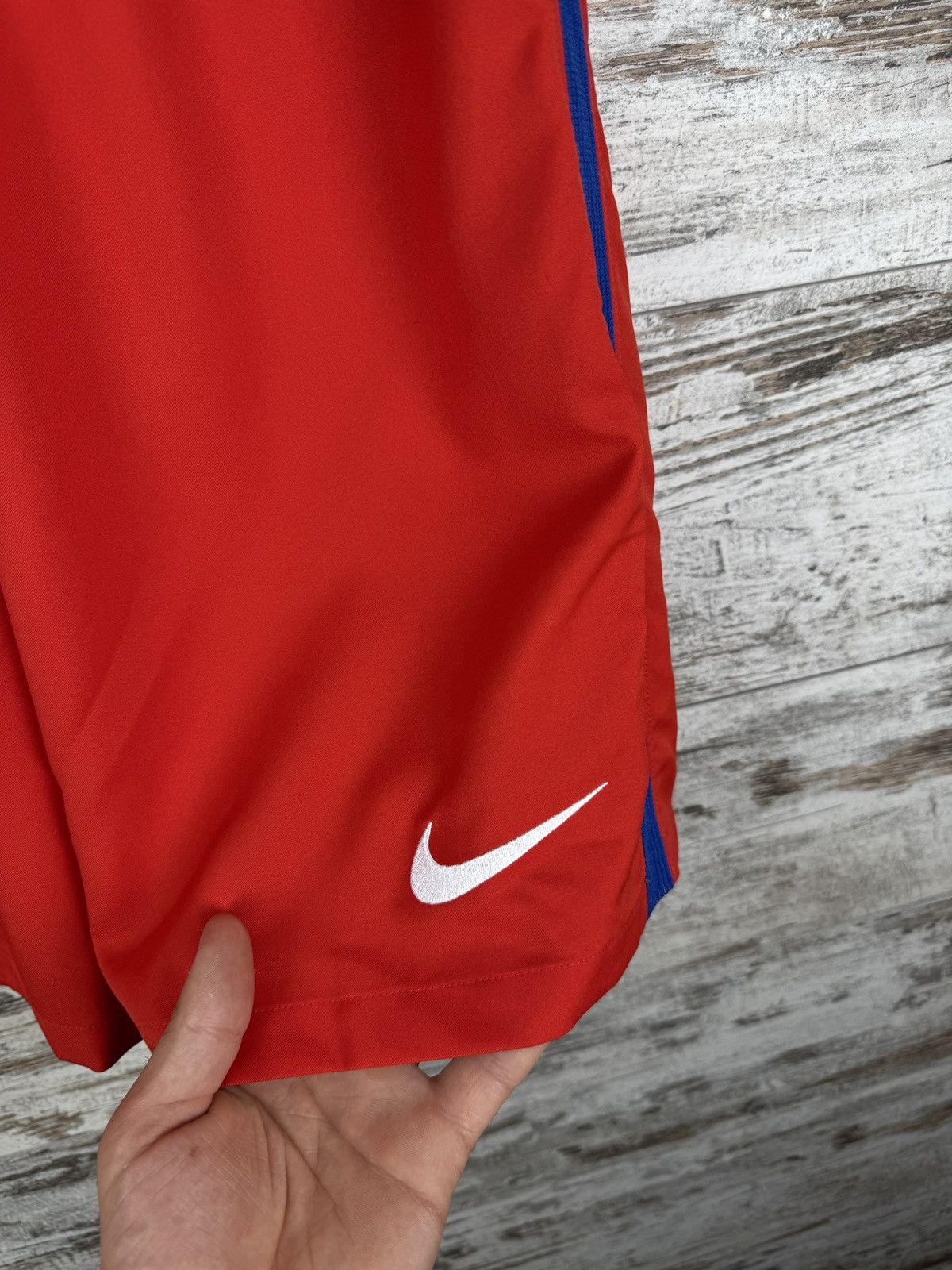 Nike × Vintage New Mens Vintage Nike England national team soccer shorts Size US 32 / EU 48 - 4 Thumbnail