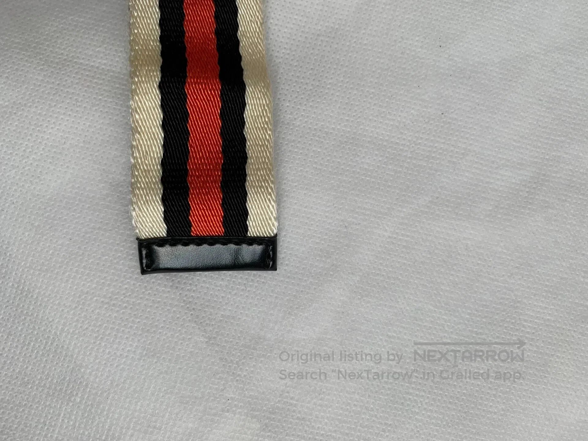 Gucci Gucci Red Black Stripe Belt. Size ONE SIZE - 7 Thumbnail