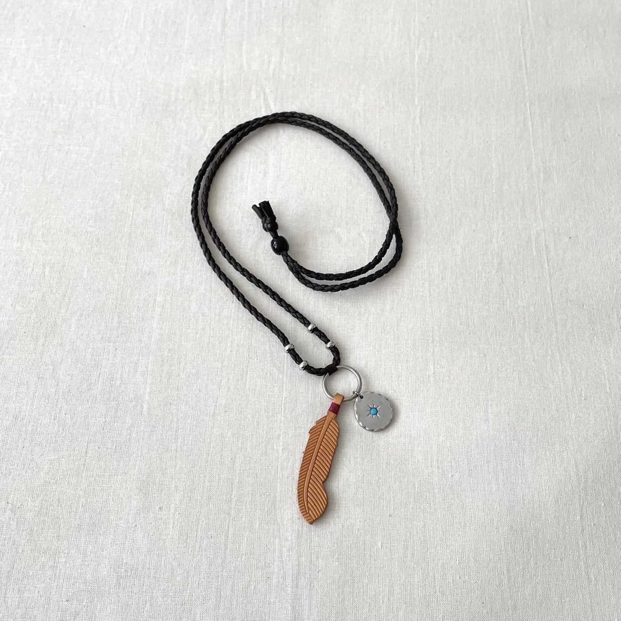 Other Goro's Style Leather Feather Pendant Necklace Size ONE SIZE - 1 Thumbnail