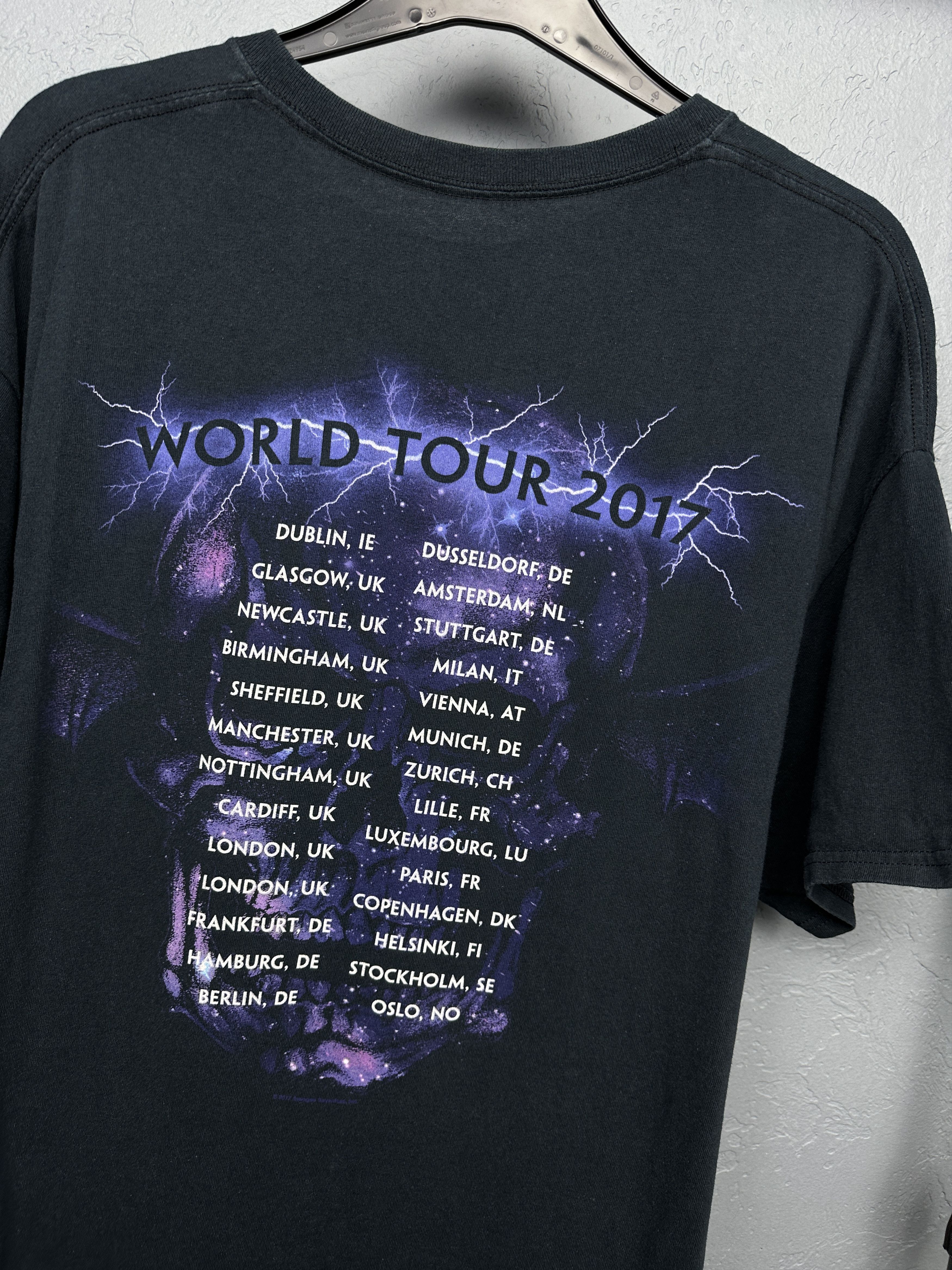 Band Tees Avenged Sevenfold Vintage Rock Band T-Shirt Tee Y2K Size US L / EU 52-54 / 3 - 5 Thumbnail