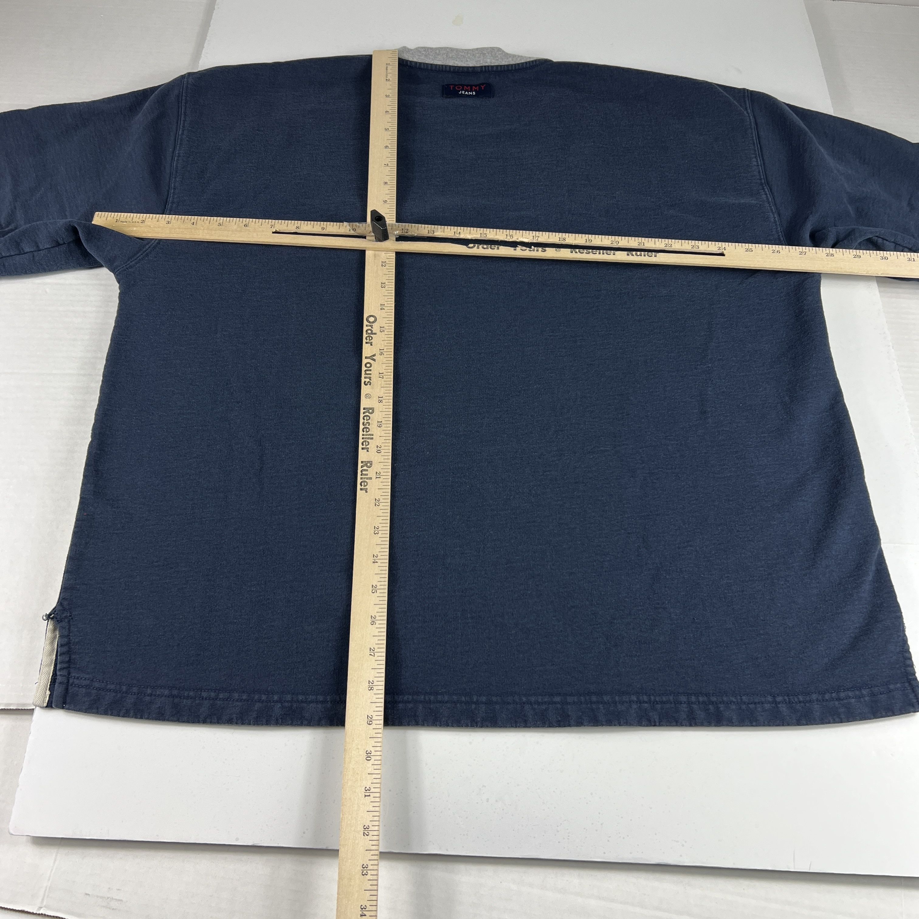 Tommy Hilfiger × Tommy Jeans × Vintage Y2K Tommy Jeans Sweatshirt Blue & Grey Faded Logo Crewneck Size US XXL / EU 58 / 5 - 15 Thumbnail