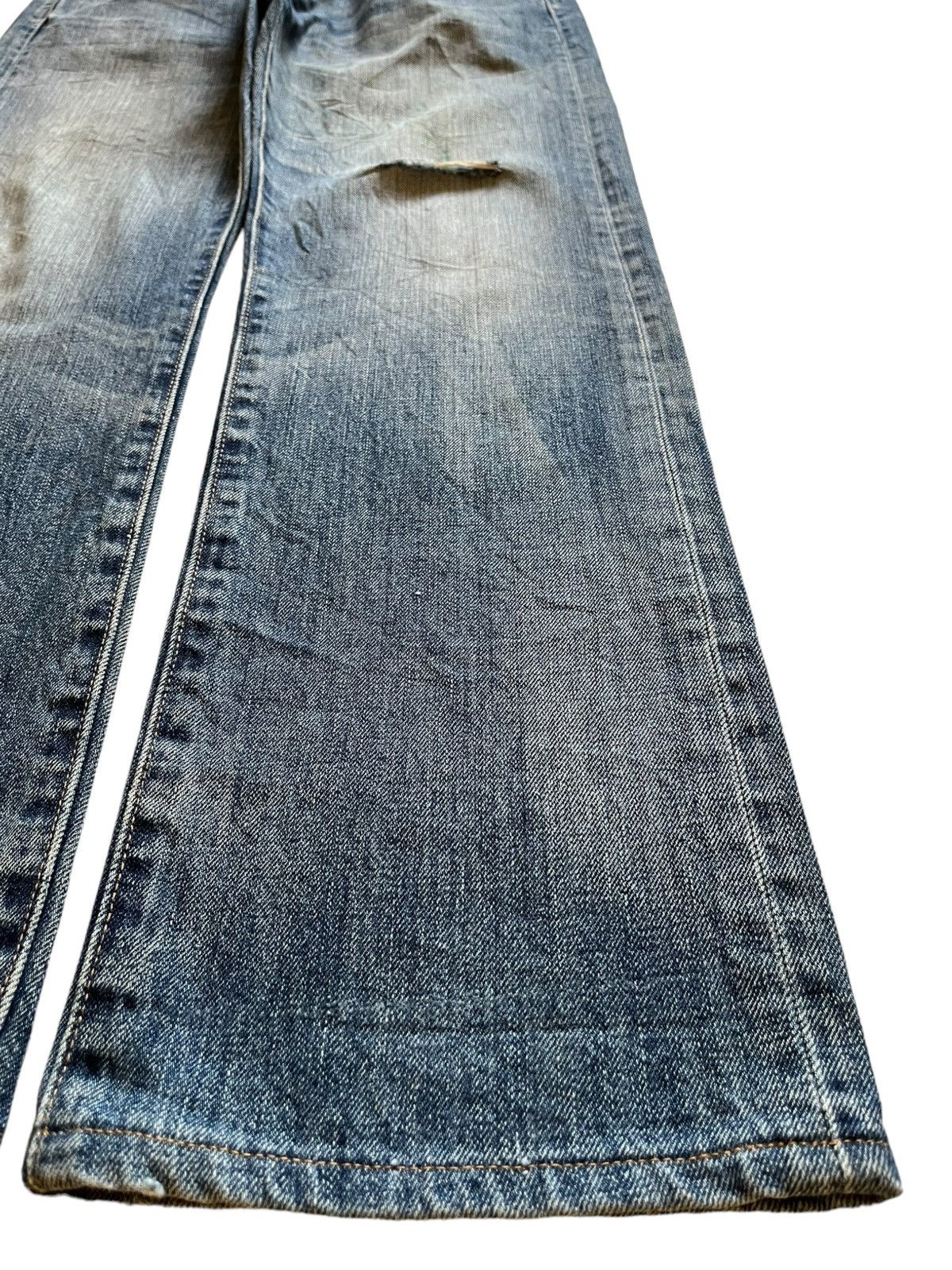 Levi's SALES🔥Vintage Levis 501 Faded Wash Distressed Loose Jeans Size US 33 - 7 Thumbnail
