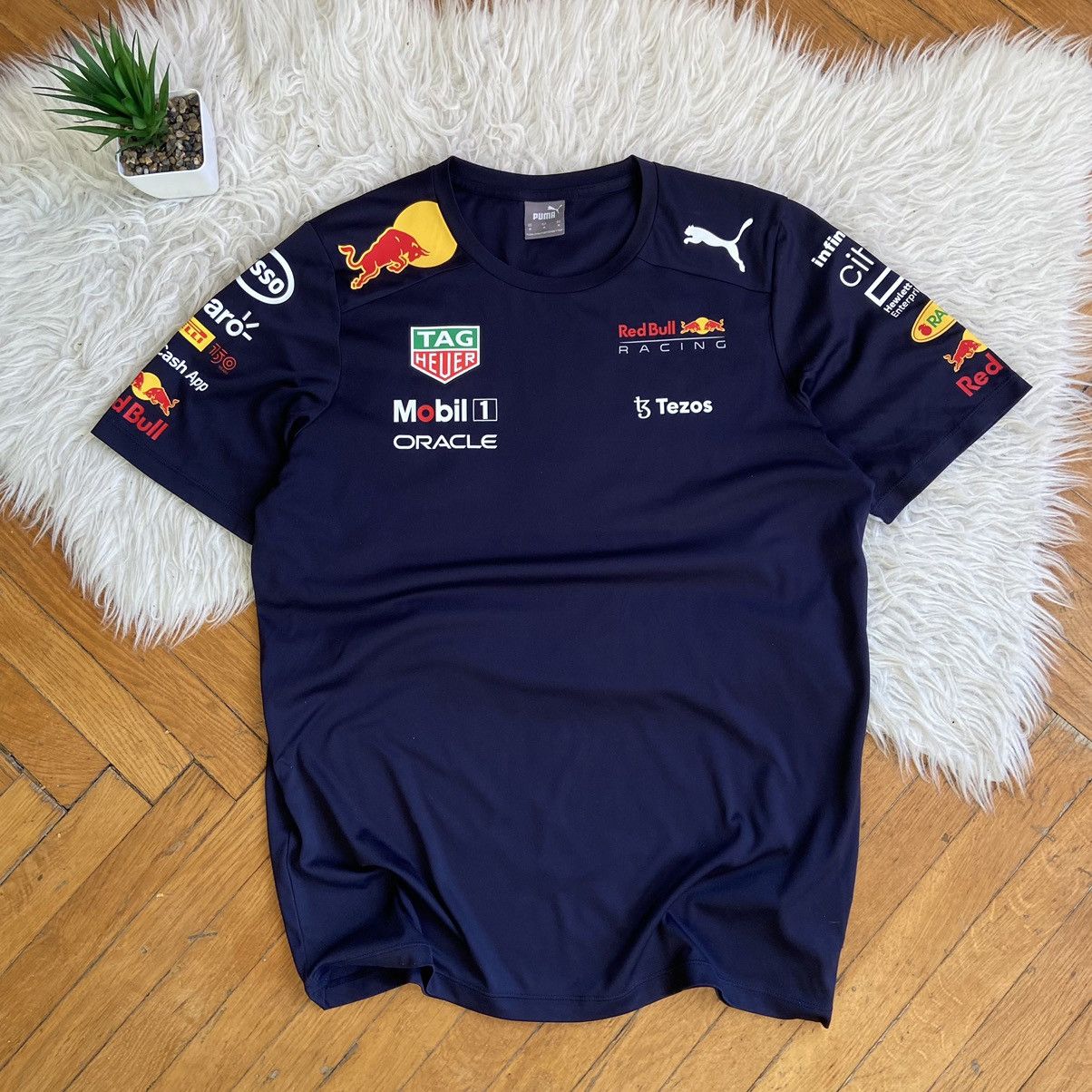 Red Bull 📌 Vintage Red Bull Big Logo Puma Racing Blokecore Jersey Tee Size US M / EU 48-50 / 2 - 1 Thumbnail