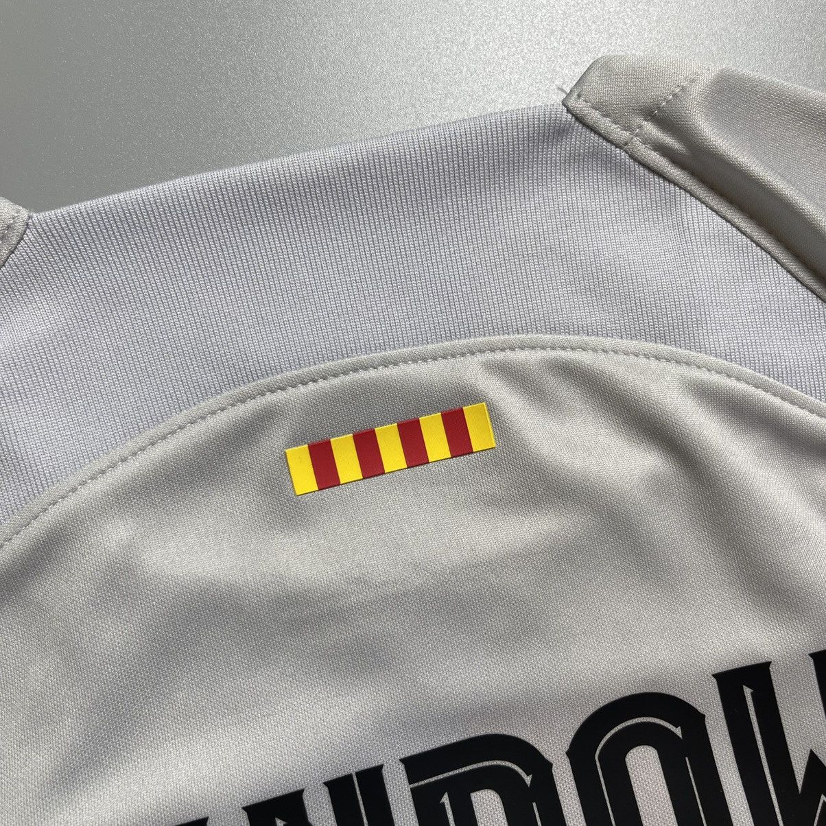 Nike × Vintage BARCELONA NIKE 2022/2023 SOCCER THIRD JERSEY #9 LEWANDOWSKI Size US S / EU 44-46 / 1 - 14 Thumbnail