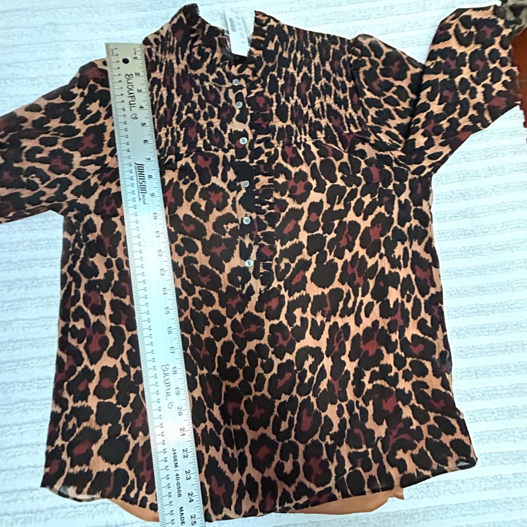 J.Crew J.CREW Women Blouse Medium Leopard Multicolor Crinkle Chiffon Smocked Popover Top Long Sleeve Size M / US 6-8 / IT 42-44 - 8 Thumbnail