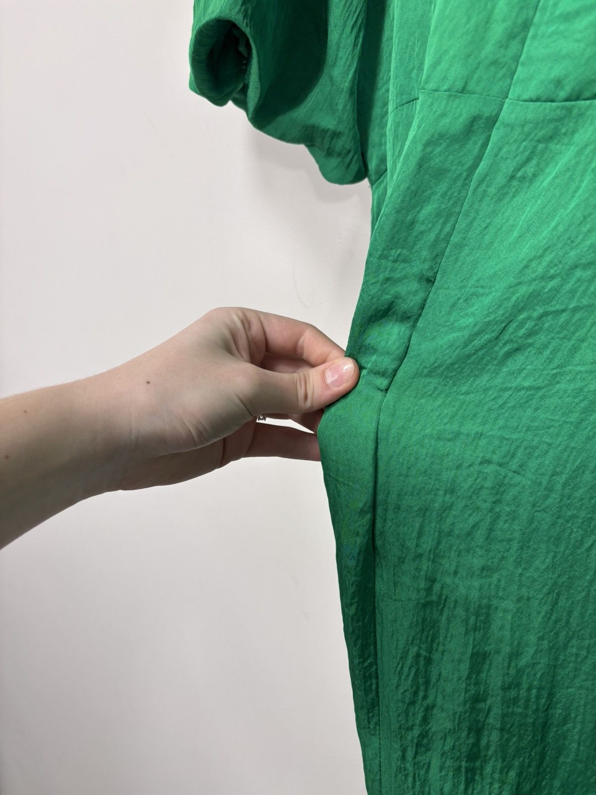 Sandro Sandro NWT Falbala Women’s Green Cut Out Short Sleeve Dress Size M / US 6-8 / IT 42-44 - 23 Thumbnail