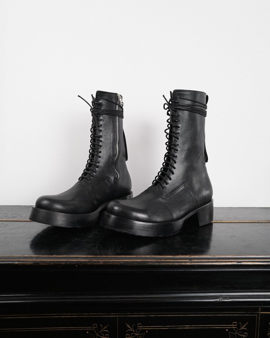 NKTRMNV COMBAT BOOTS CB-LZS-ZP